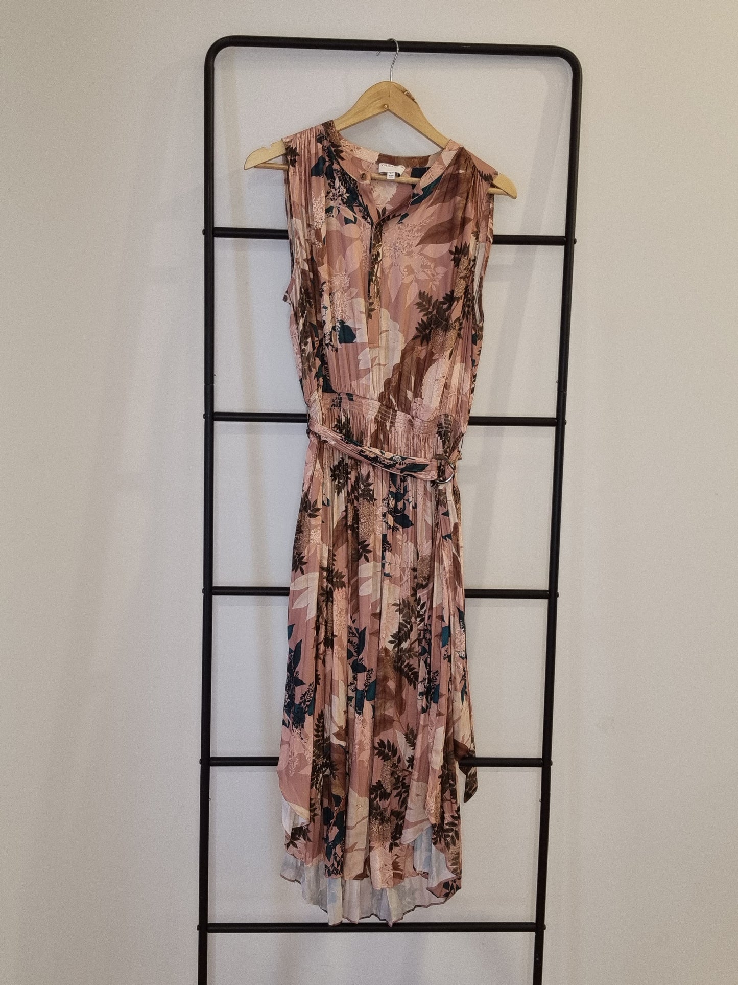 Witchery Summer Sleeveless Dress - Size 14