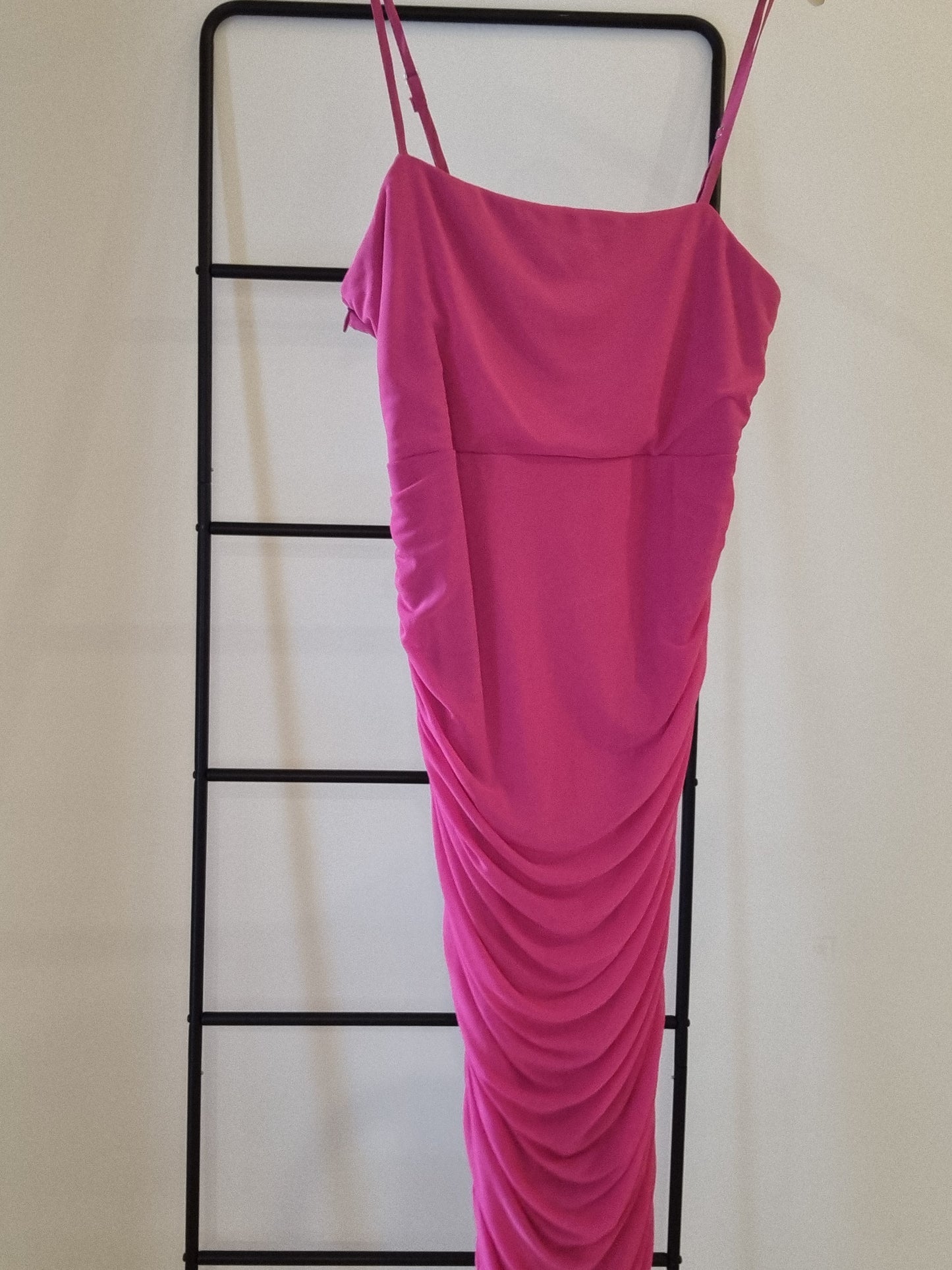 Showpo ruched midi dress - Size 14