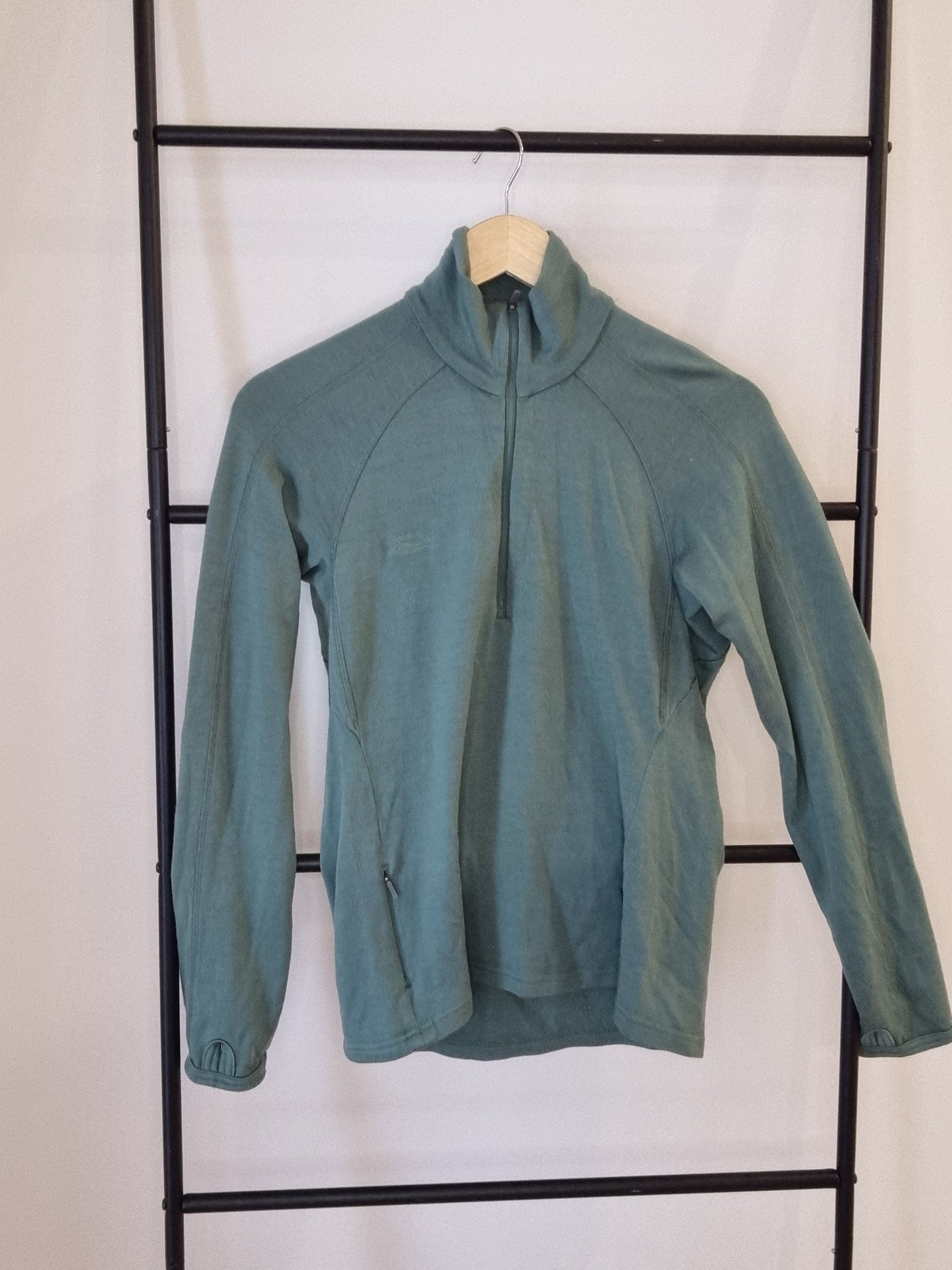Icebreaker Merino Top - Size M