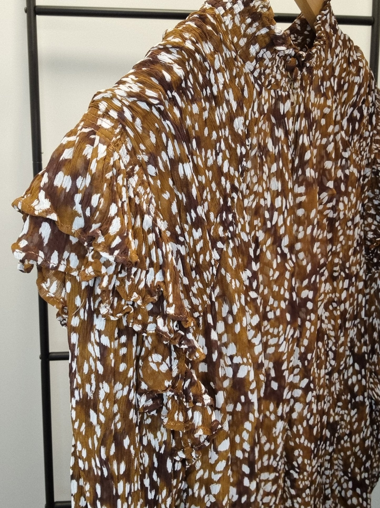 Country Road Top - Size 14