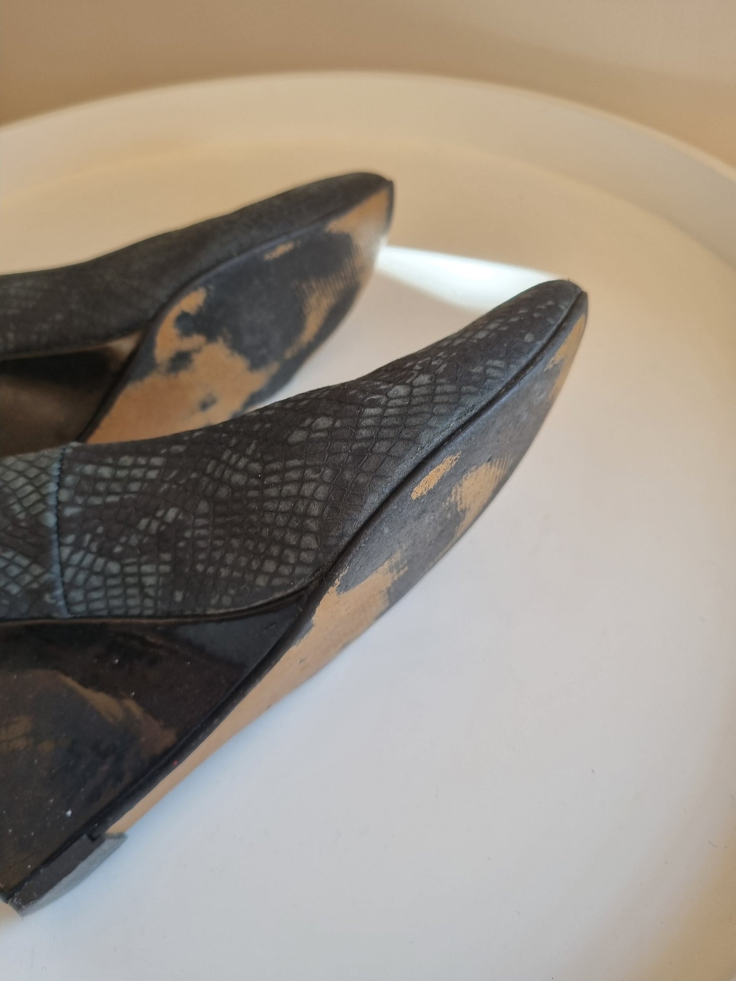 Mi Piaci Wedges - Size 38