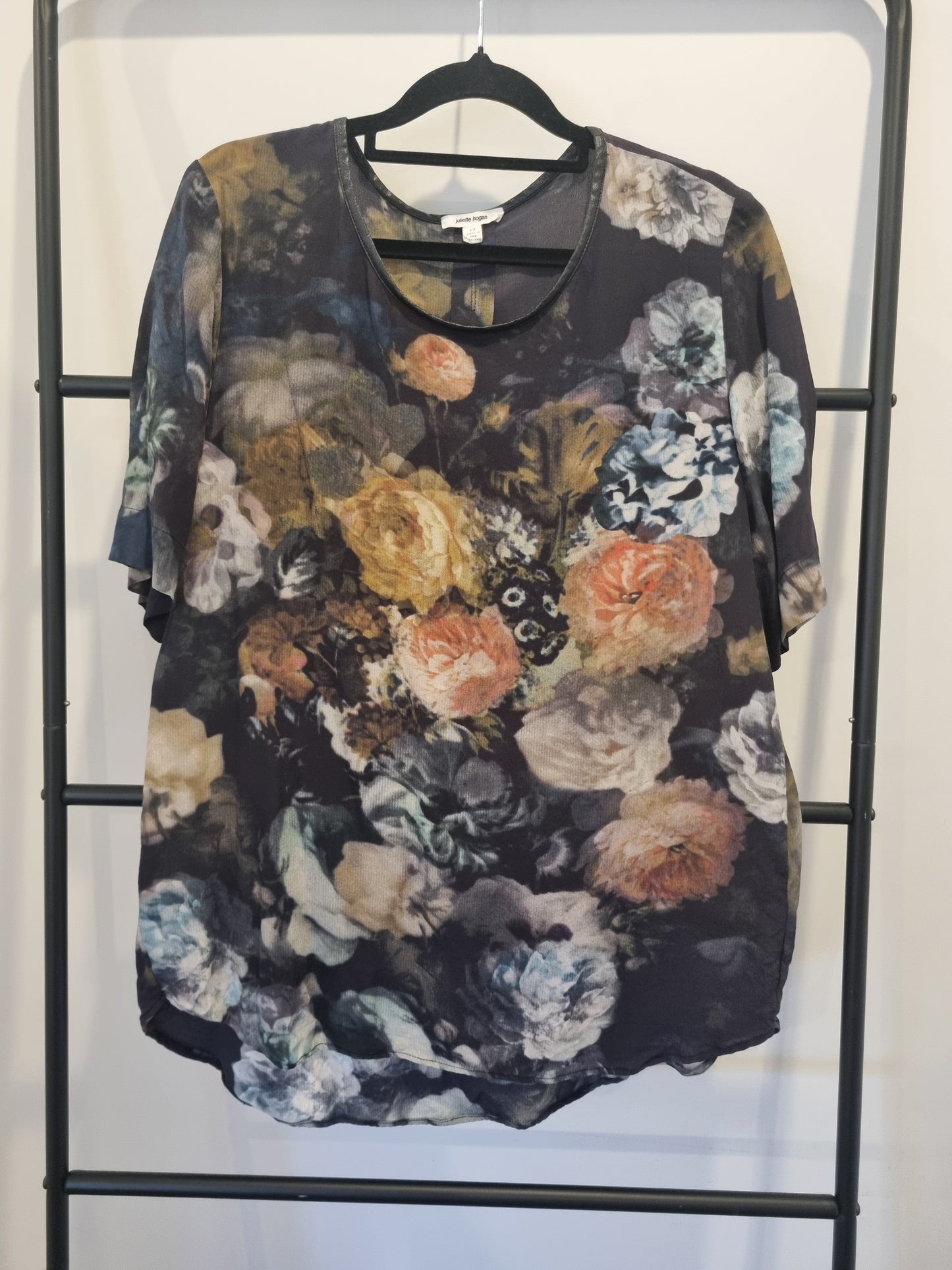 Juliette Hogan Top - Size 12
