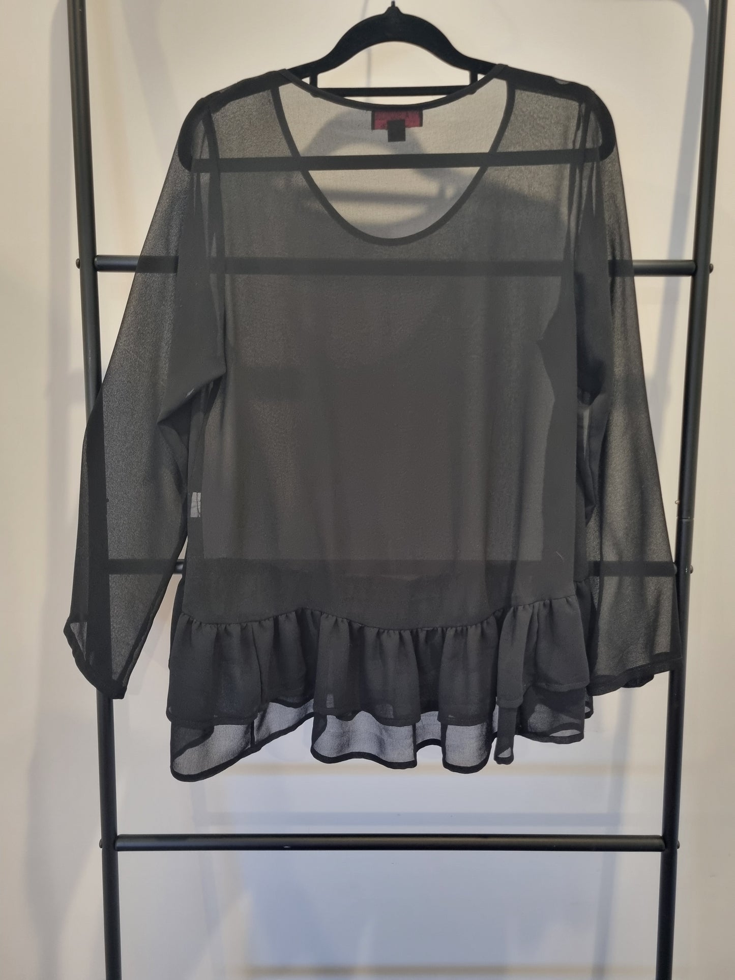PIA Boutique Top - Size XS