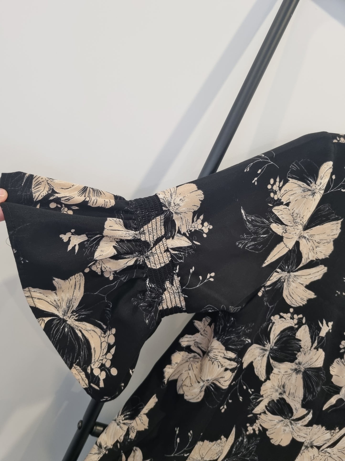 Seeking Lola Top - Size 10
