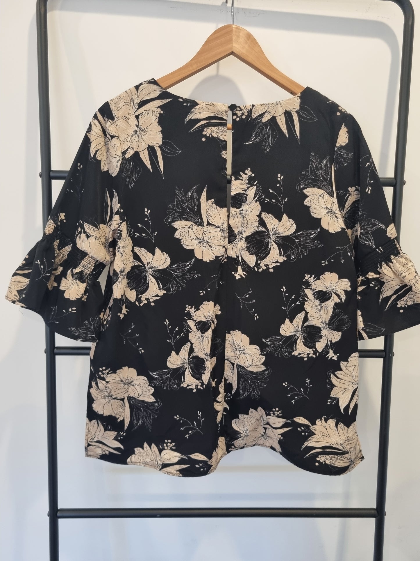 Seeking Lola Top - Size 10