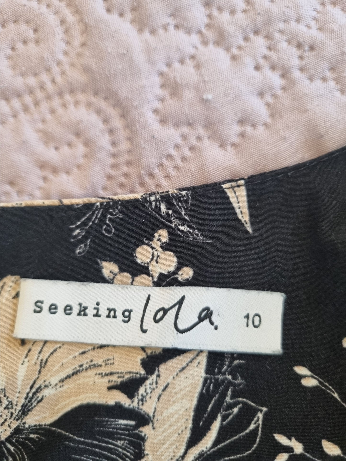Seeking Lola Top - Size 10