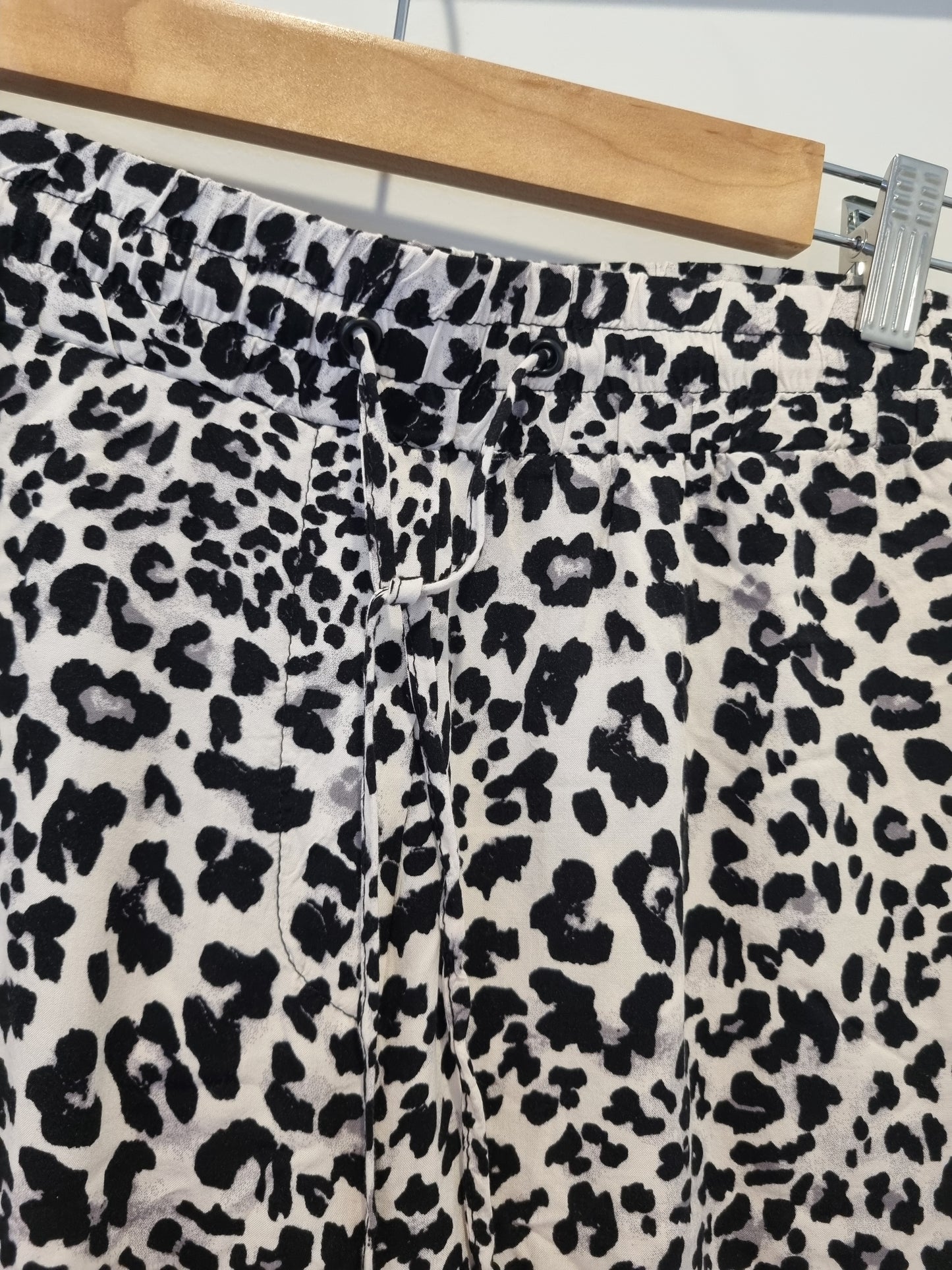 Decjuba wideleg pants - Size M