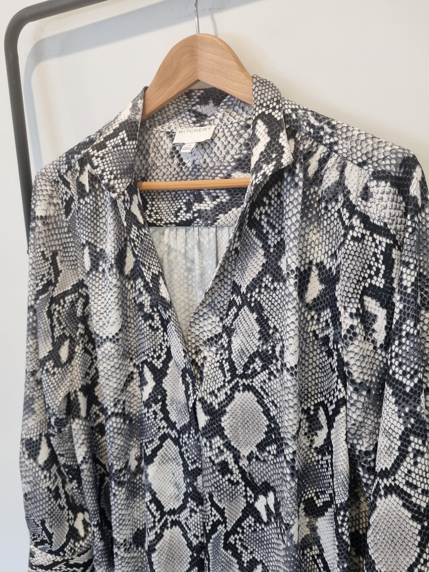 Witchery Blouse - Size 14