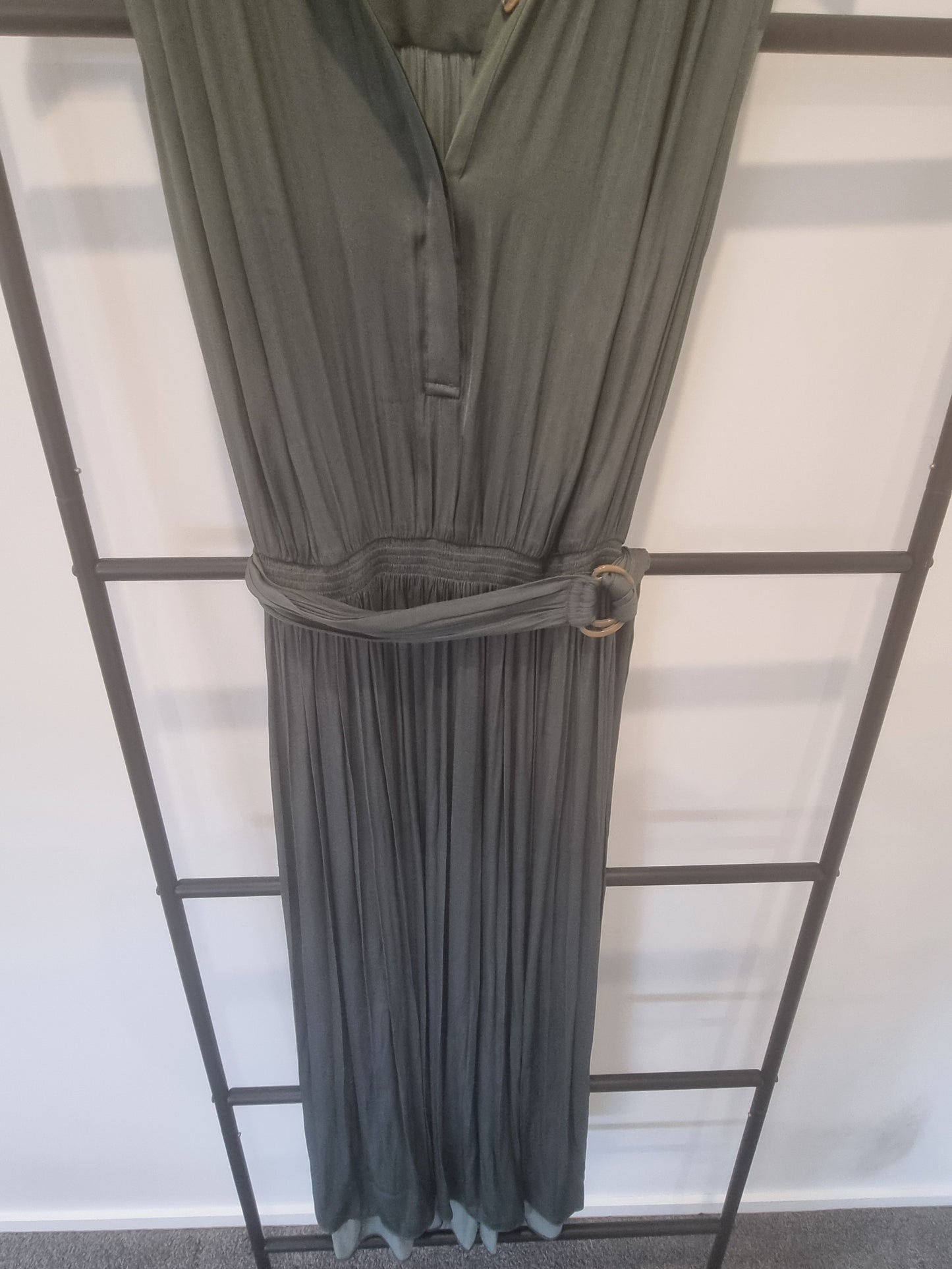 Witchery Sleeveless Dress - Size 14