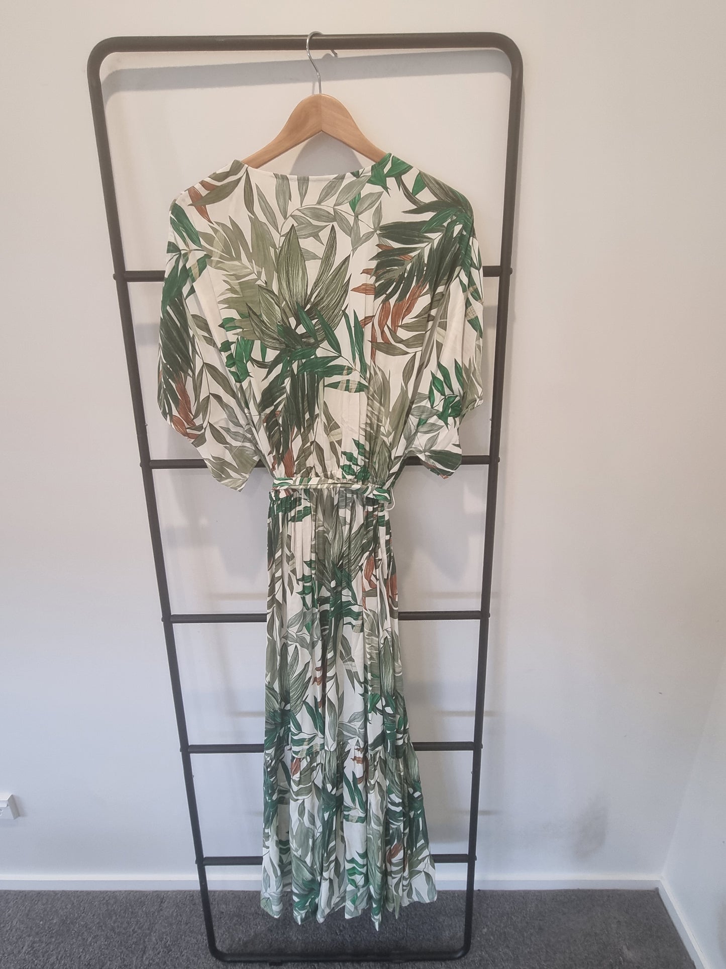 Witchery Midi Dress - Size 14