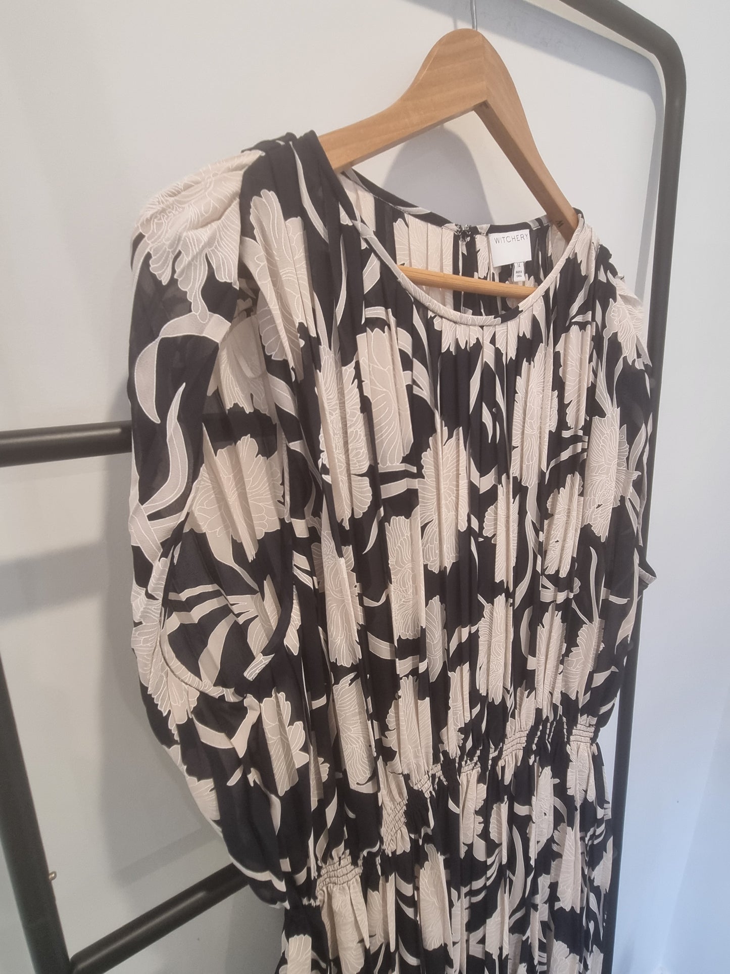 Witchery Dress - Size 14