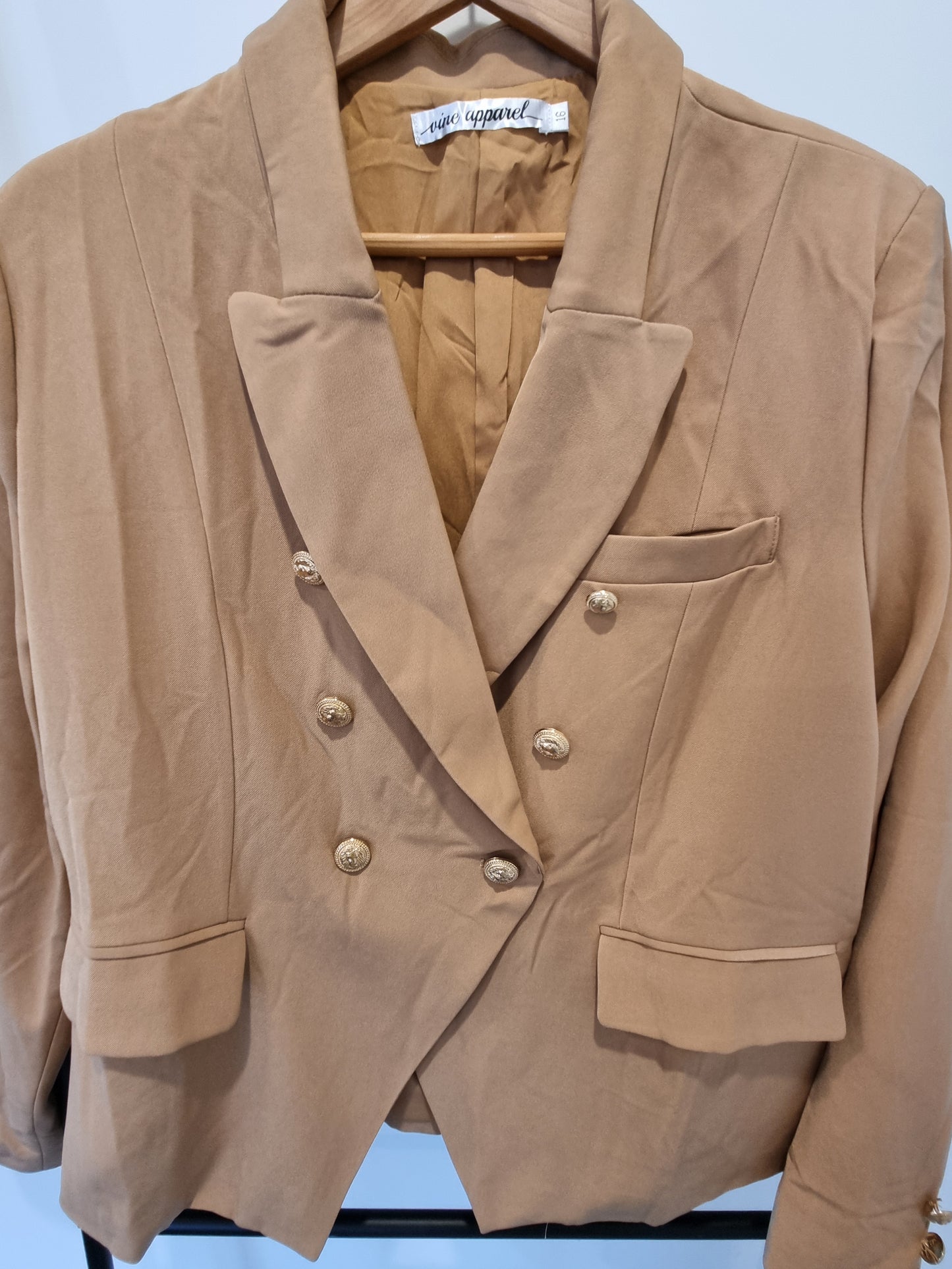 Vine Apparel Blazer - Size 16