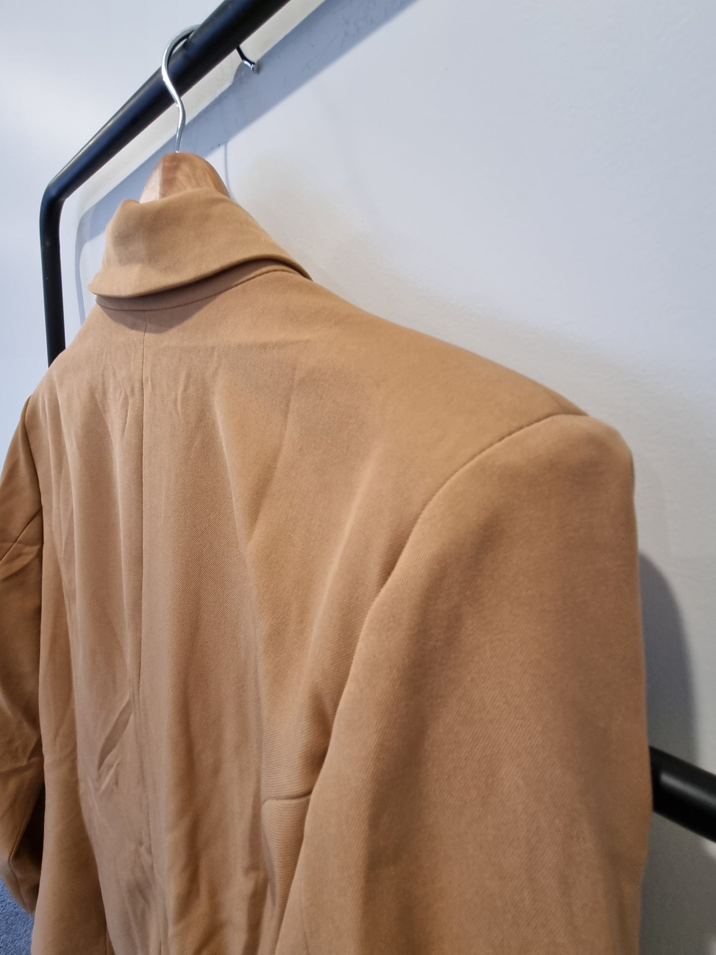 Vine Apparel Blazer - Size 16