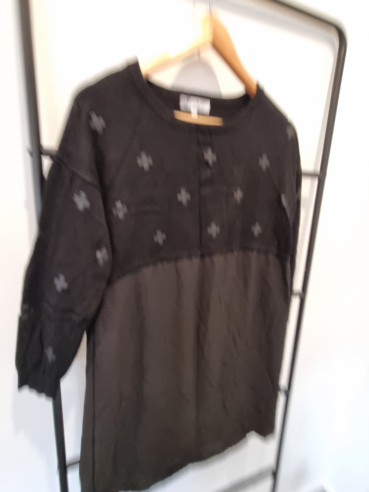 Whistle Petite Top - Size XS