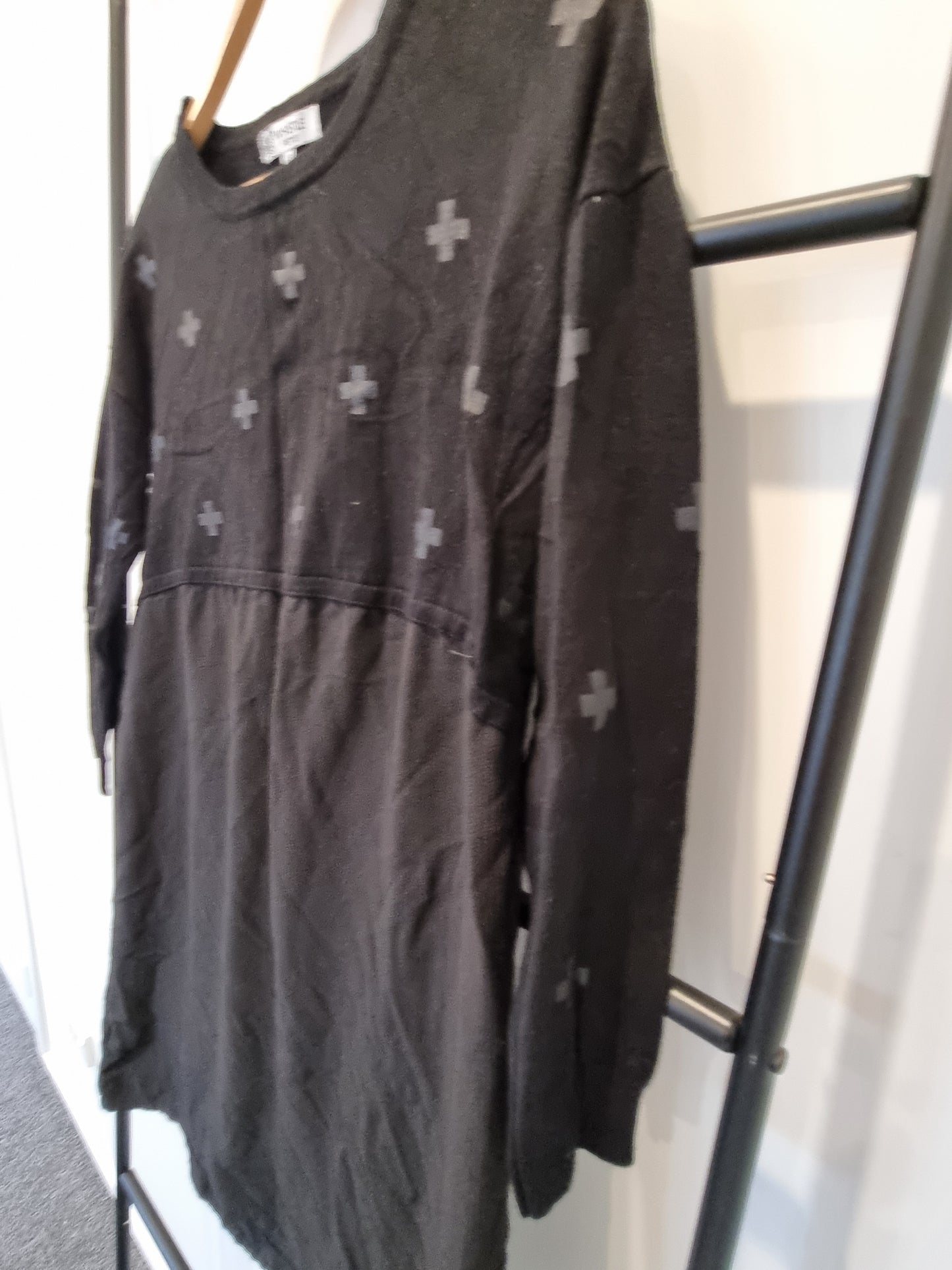 Whistle Petite Top - Size XS