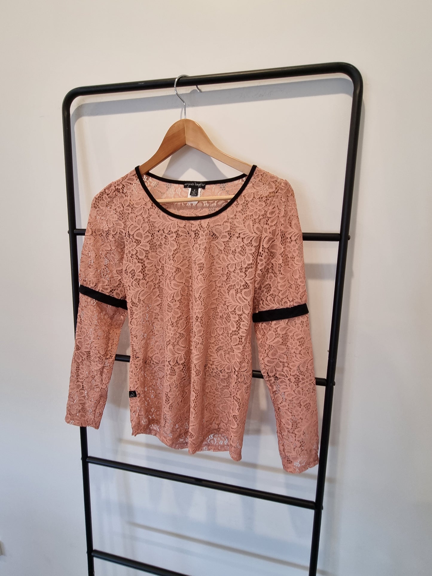 Anyone's Daughter Top - Size 8
