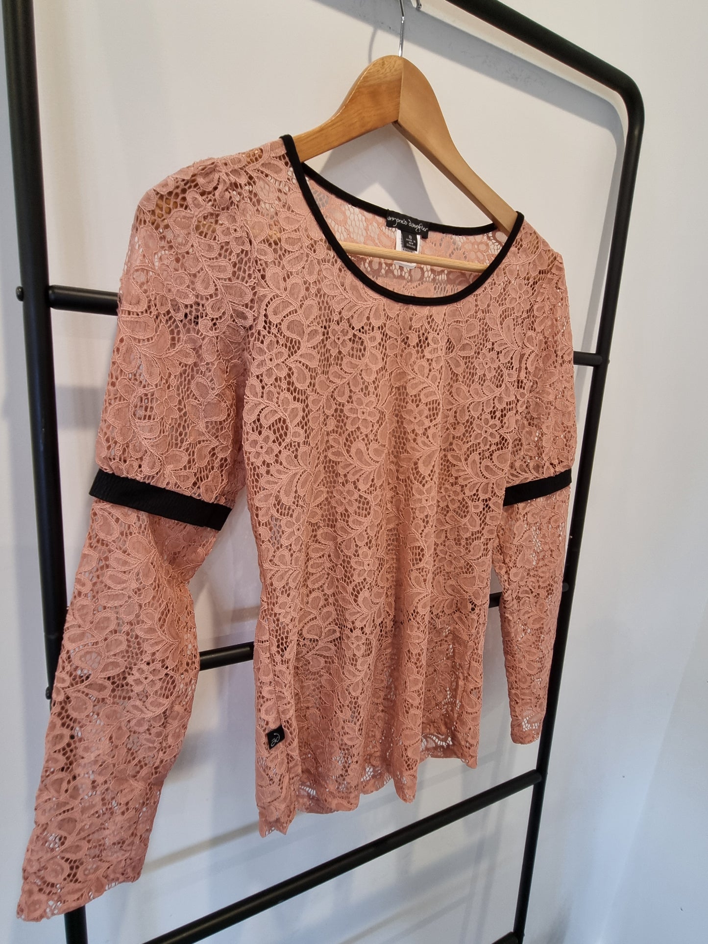 Anyone's Daughter Top - Size 8