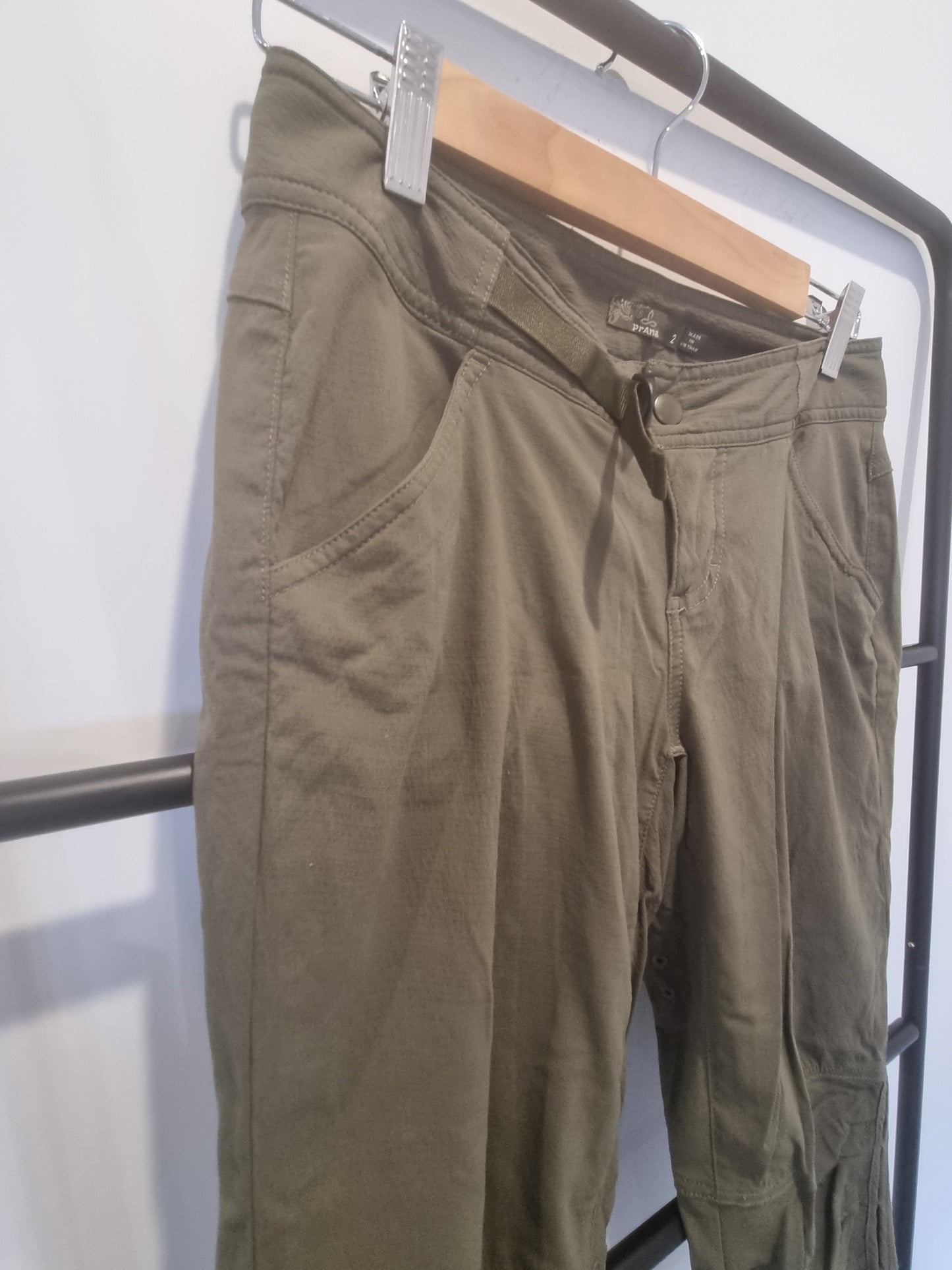 prAna 3/4 Pants - Size 2 (XS)