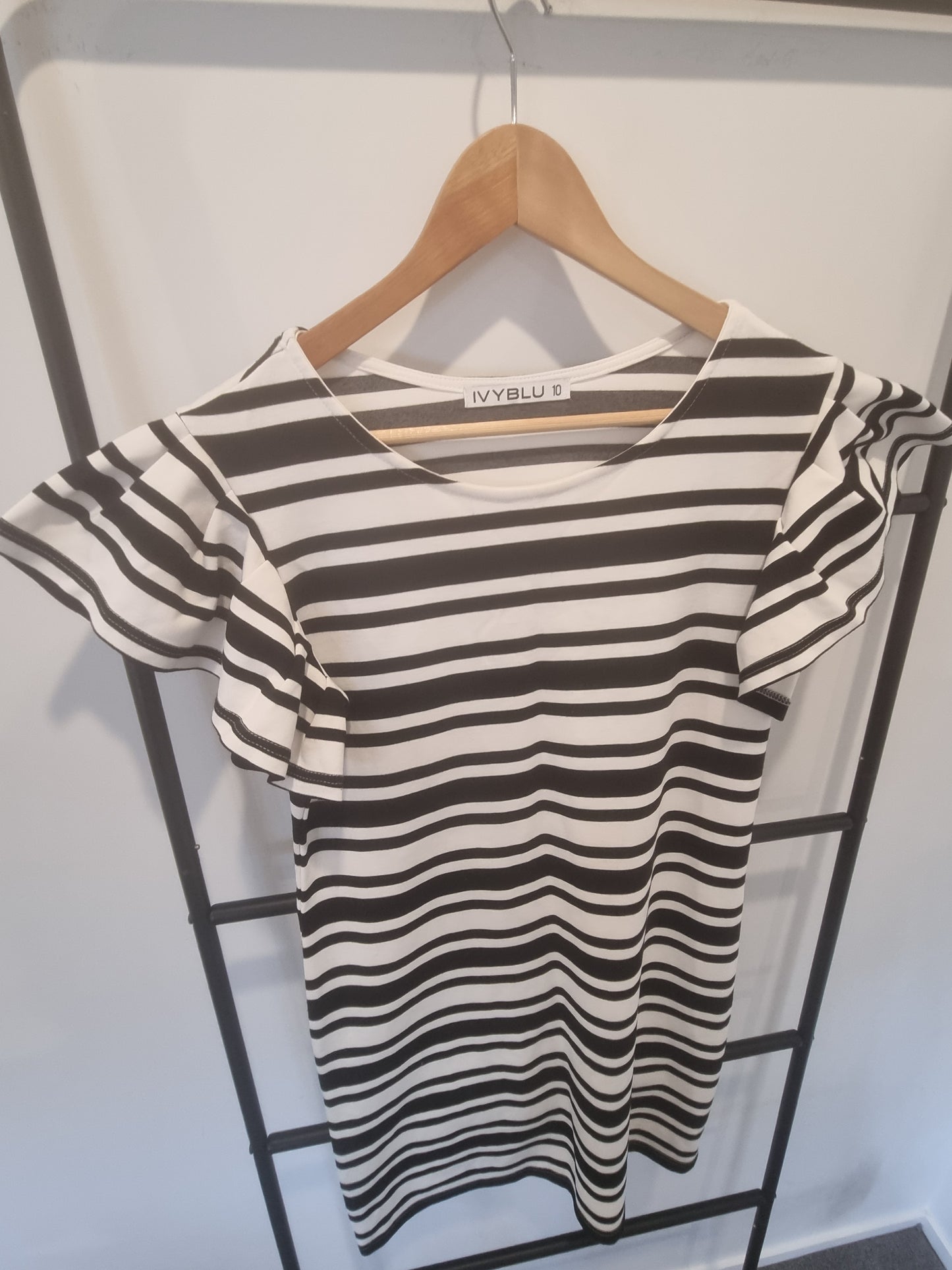 IvyBlu Dress - Size 10