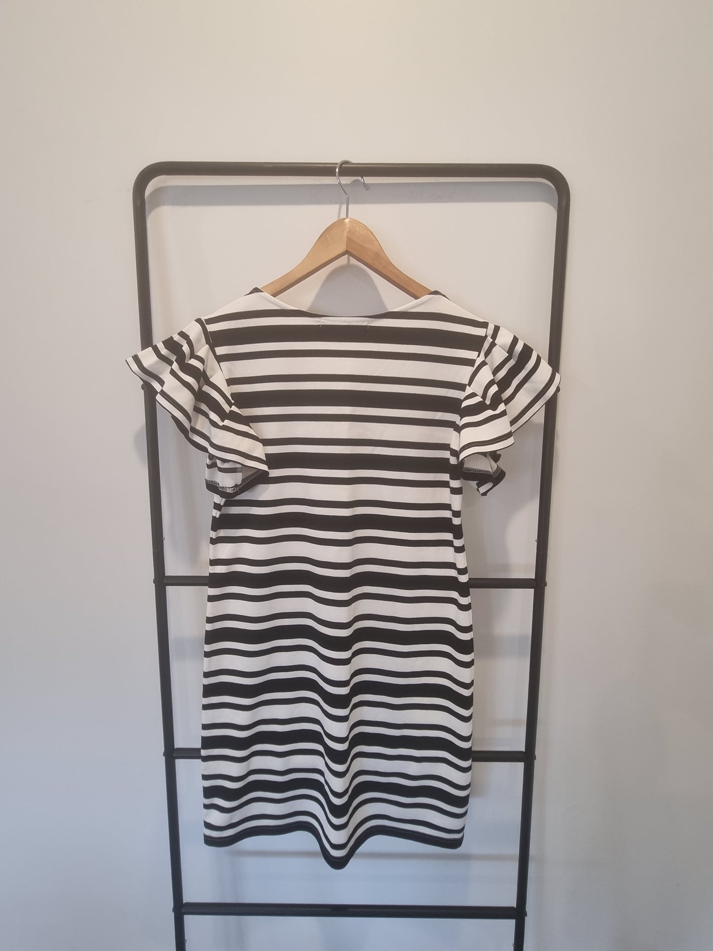 IvyBlu Dress - Size 10
