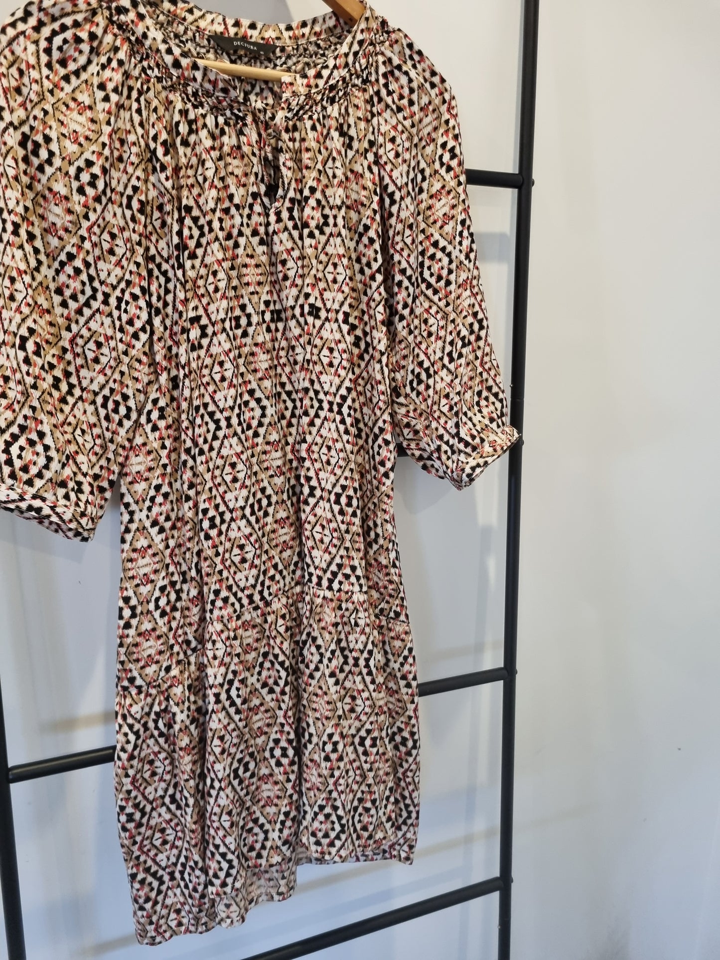 Decjuba Dress - Size 10
