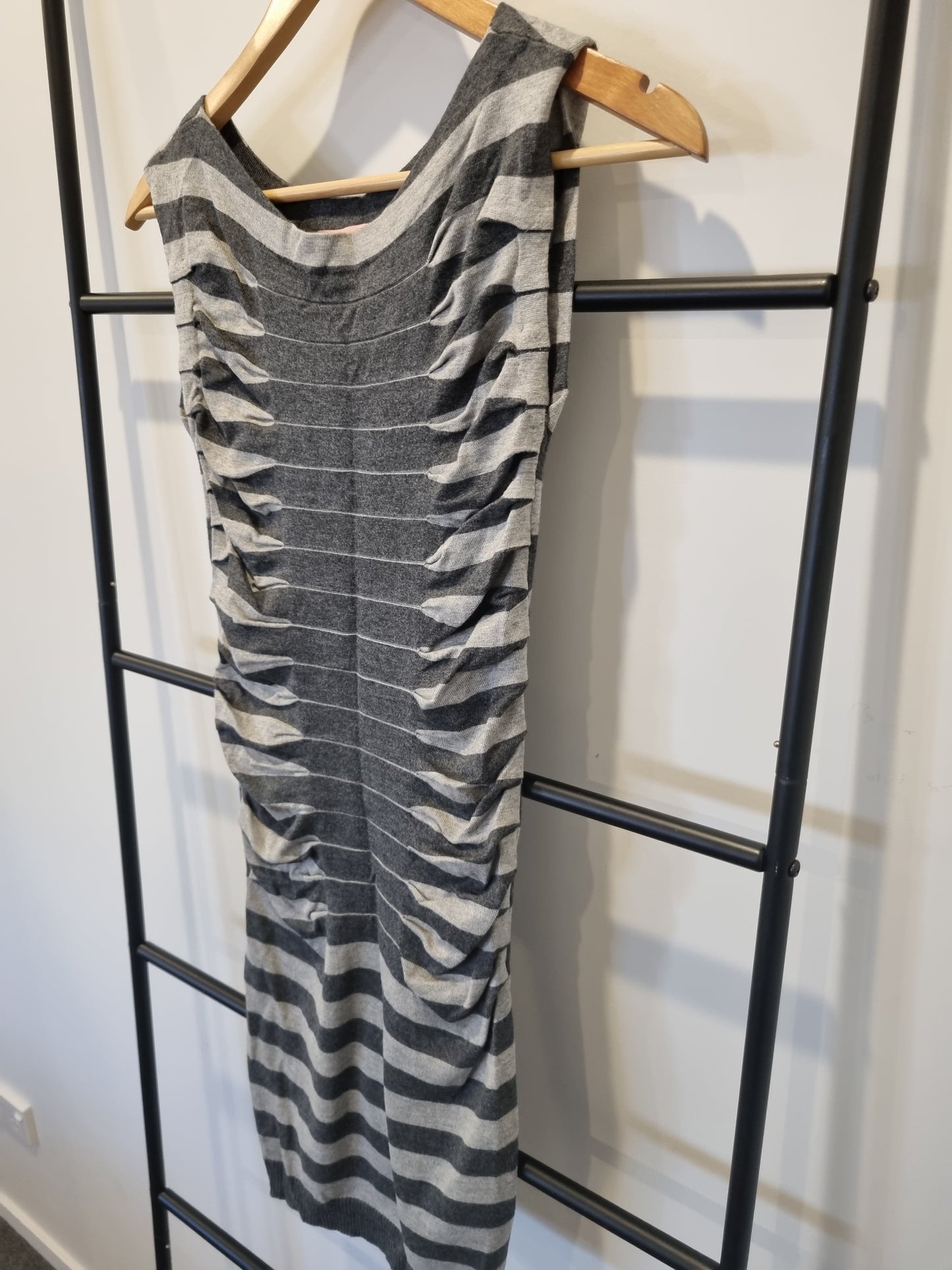Ted Baker Sleeveless Dress - Size 1 (8)