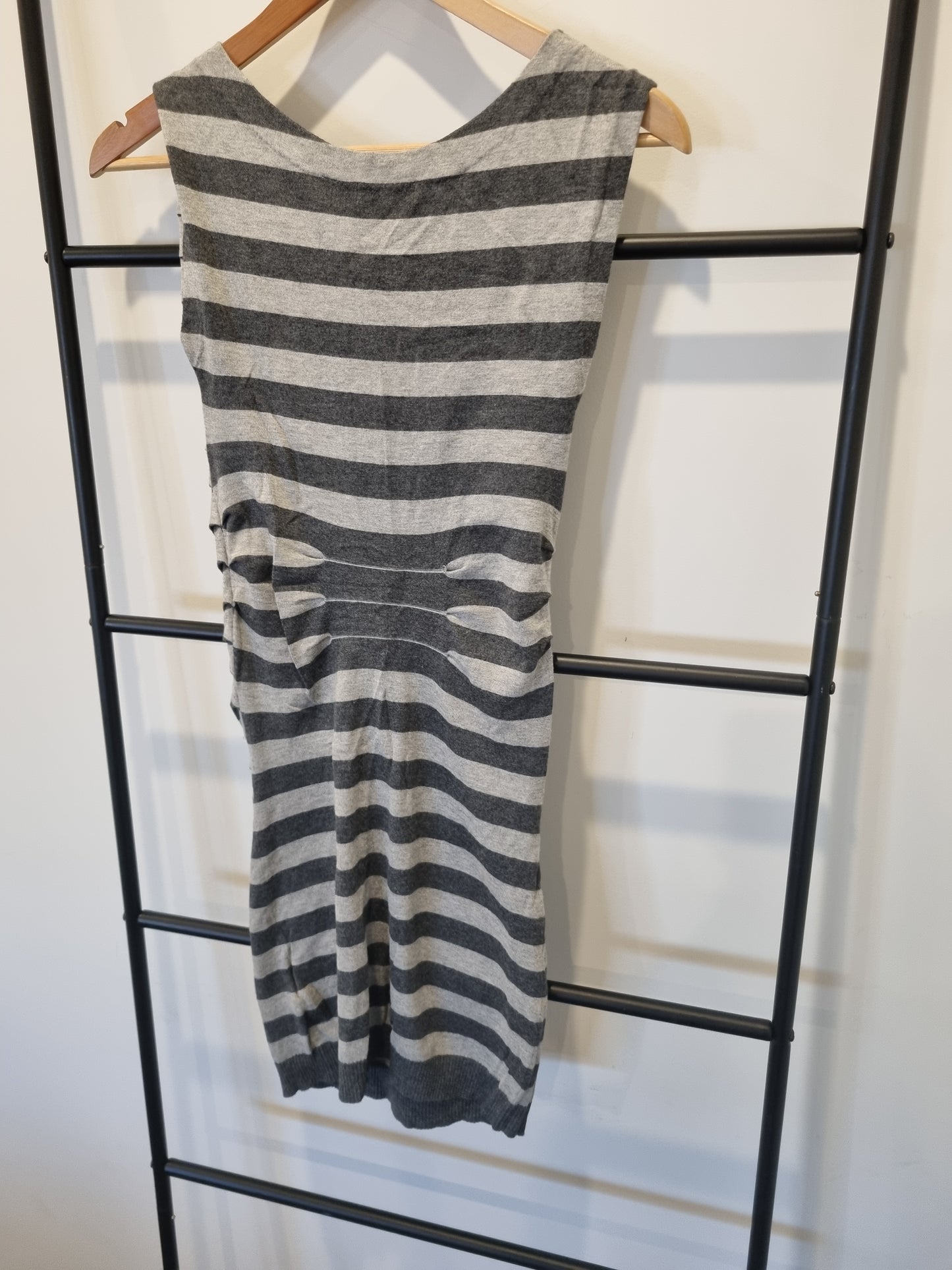 Ted Baker Sleeveless Dress - Size 1 (8)