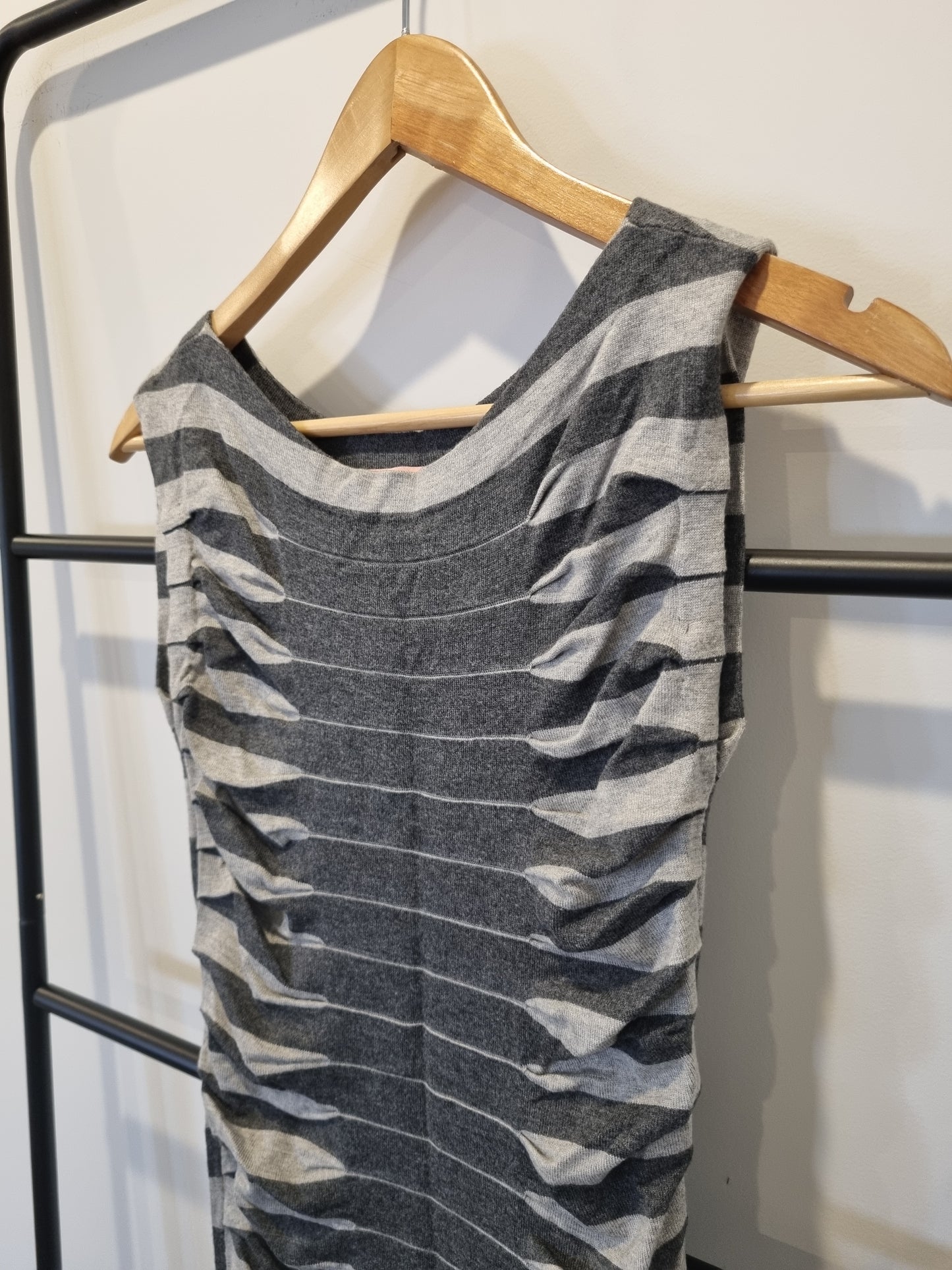 Ted Baker Sleeveless Dress - Size 1 (8)