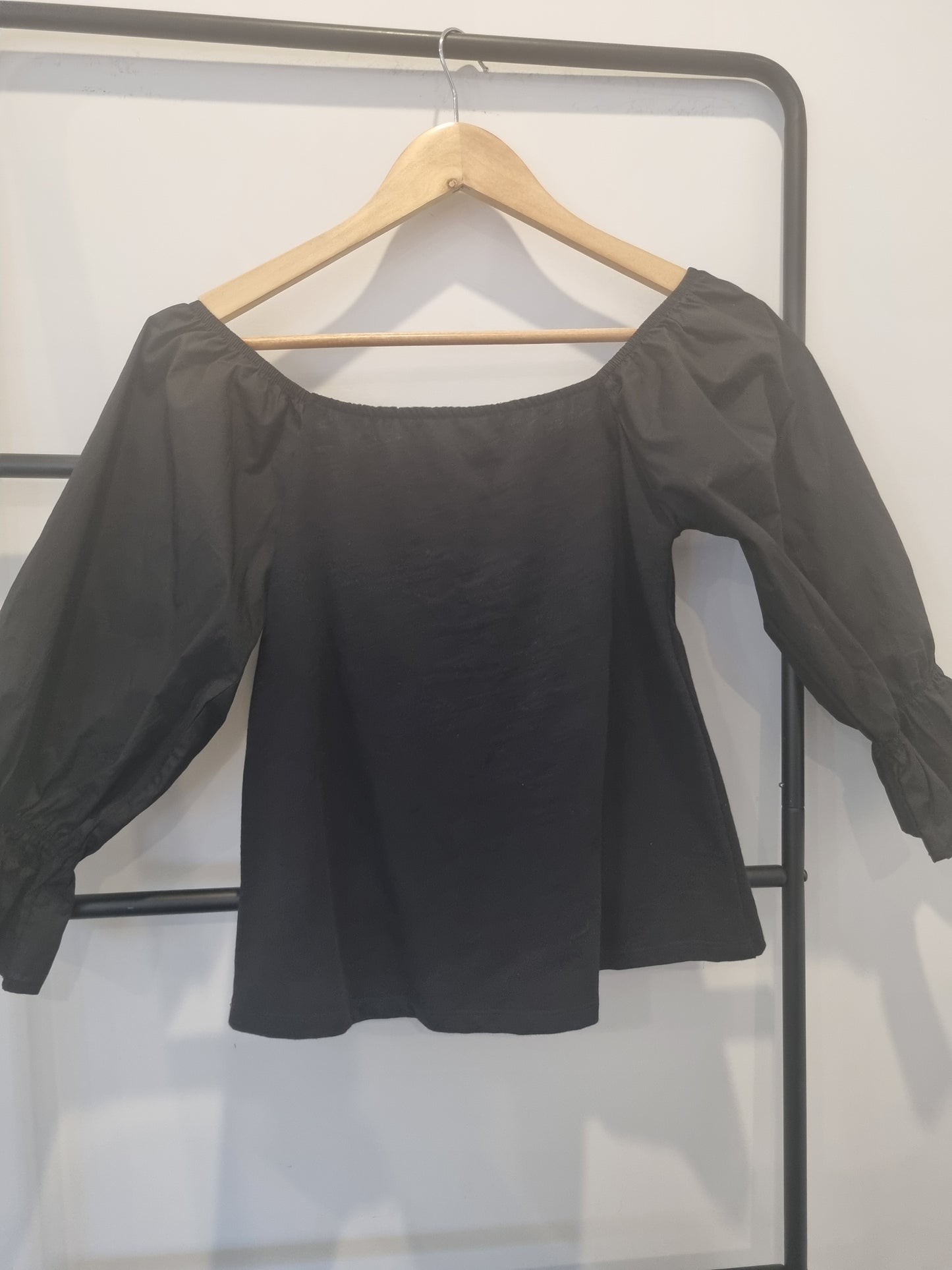 Decjuba Top - Size S