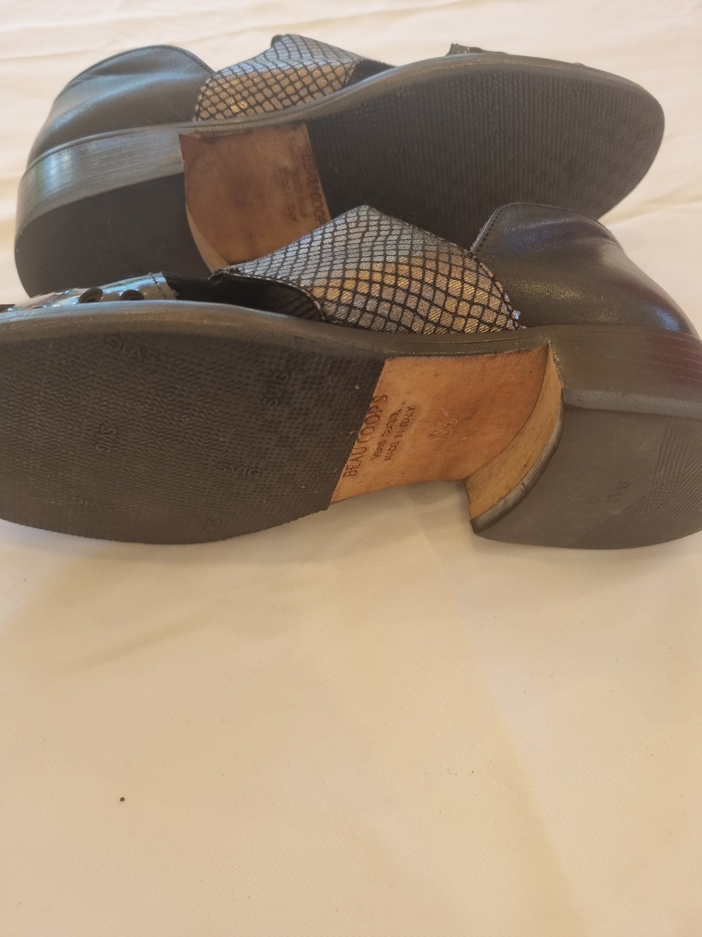Beau Coops Loafers - EU 35