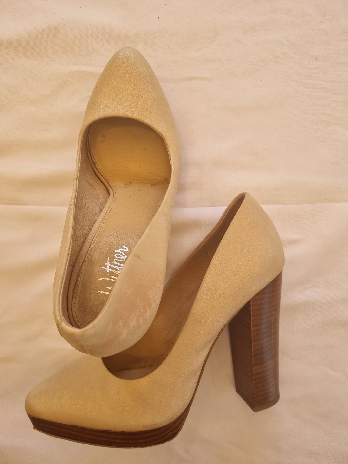 Wittner Nude Heels - EU 38 (Size 7.5)