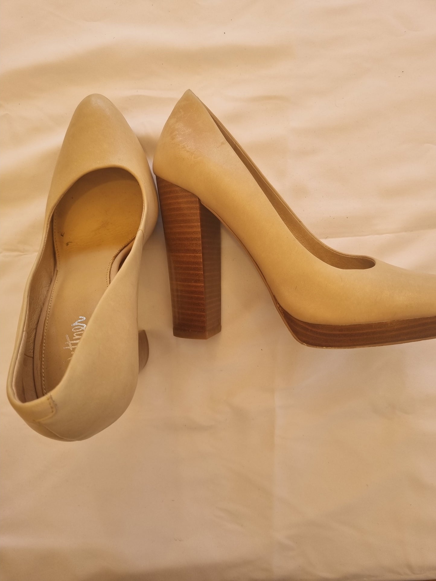 Wittner Nude Heels - EU 38 (Size 7.5)