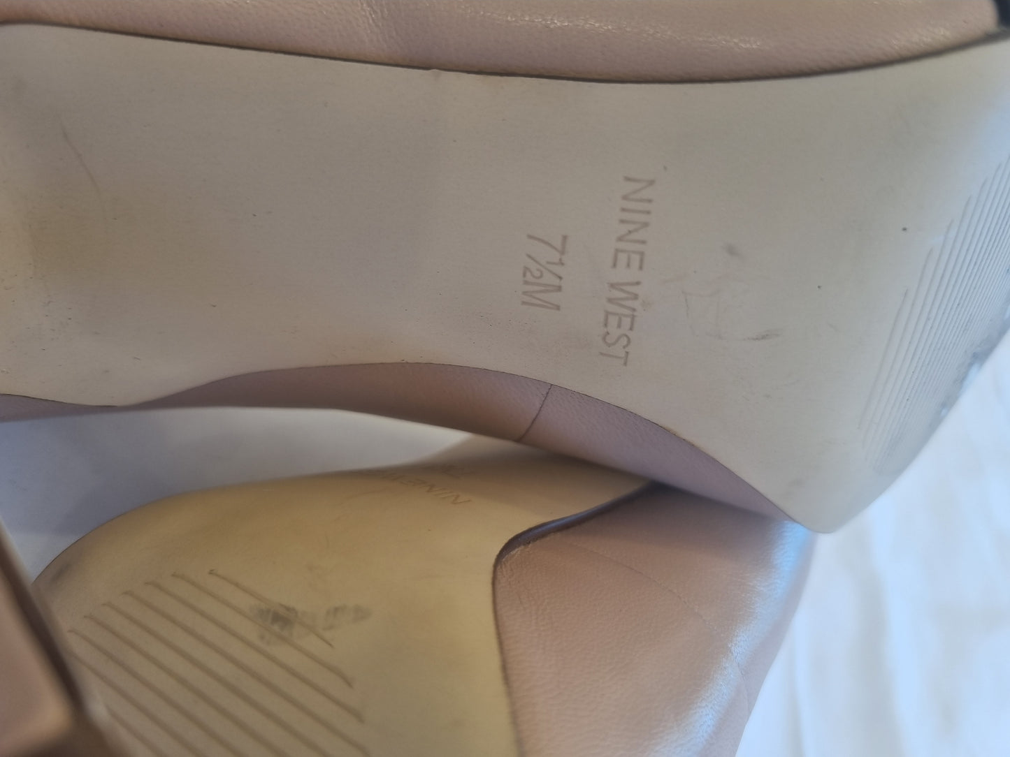 Nine West Heels - EU 38 (7.5)