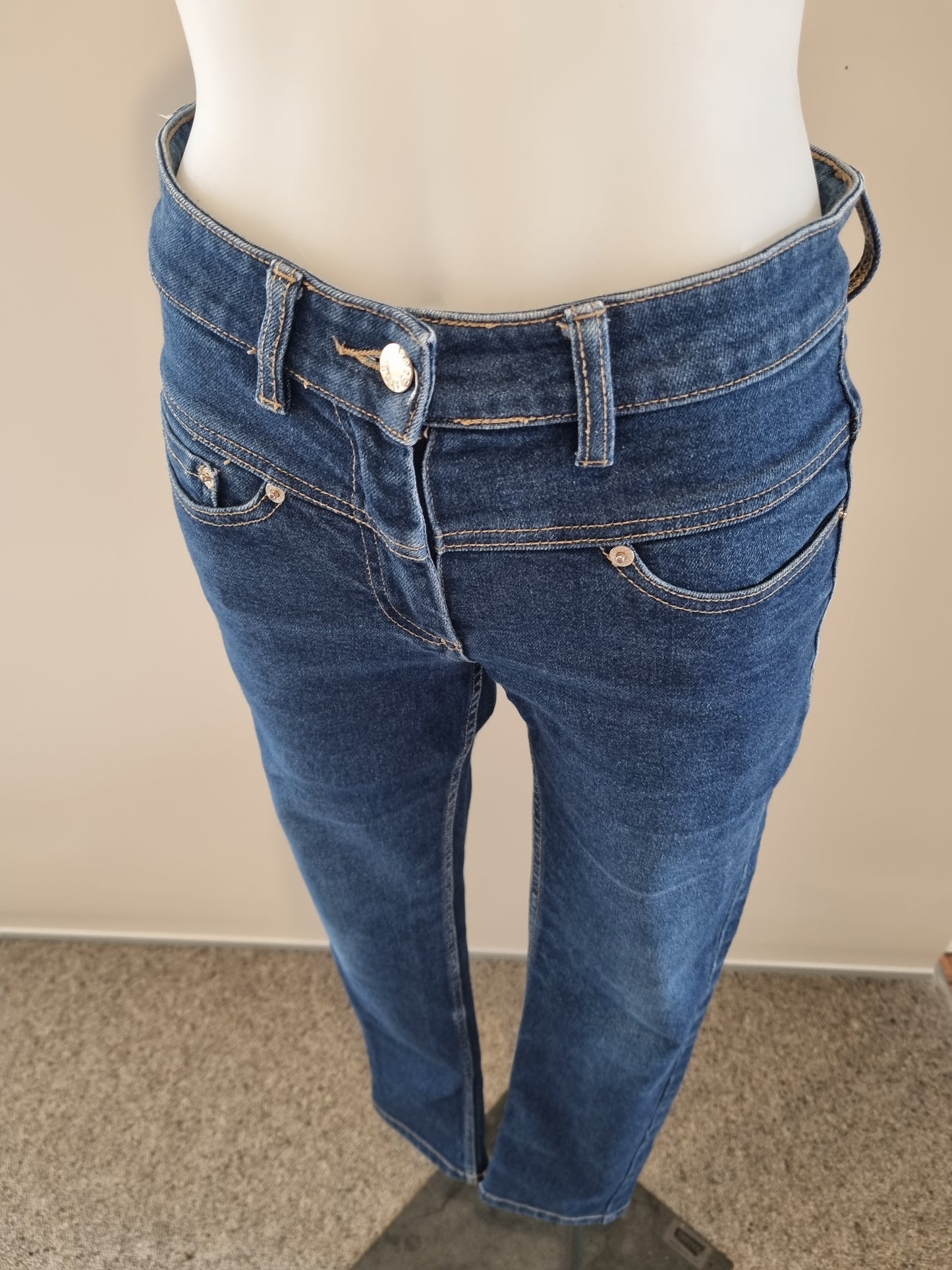 Andrea Moore (I AM) Straight Leg Jeans - Size 8