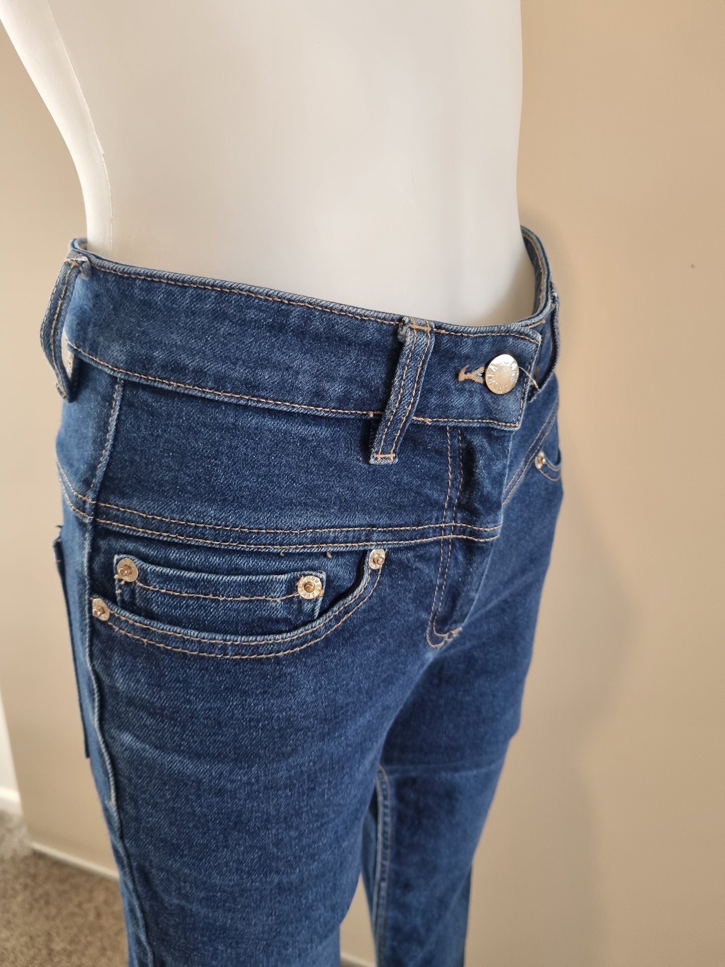 Andrea Moore (I AM) Straight Leg Jeans - Size 8
