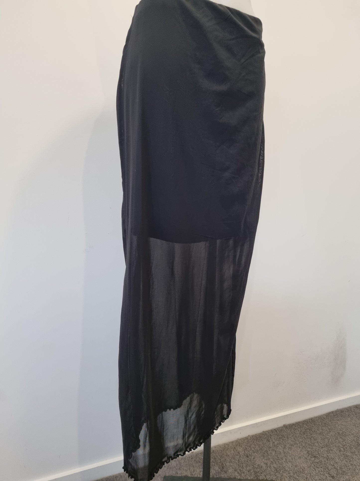 Glassons Maxi skirt - Size M