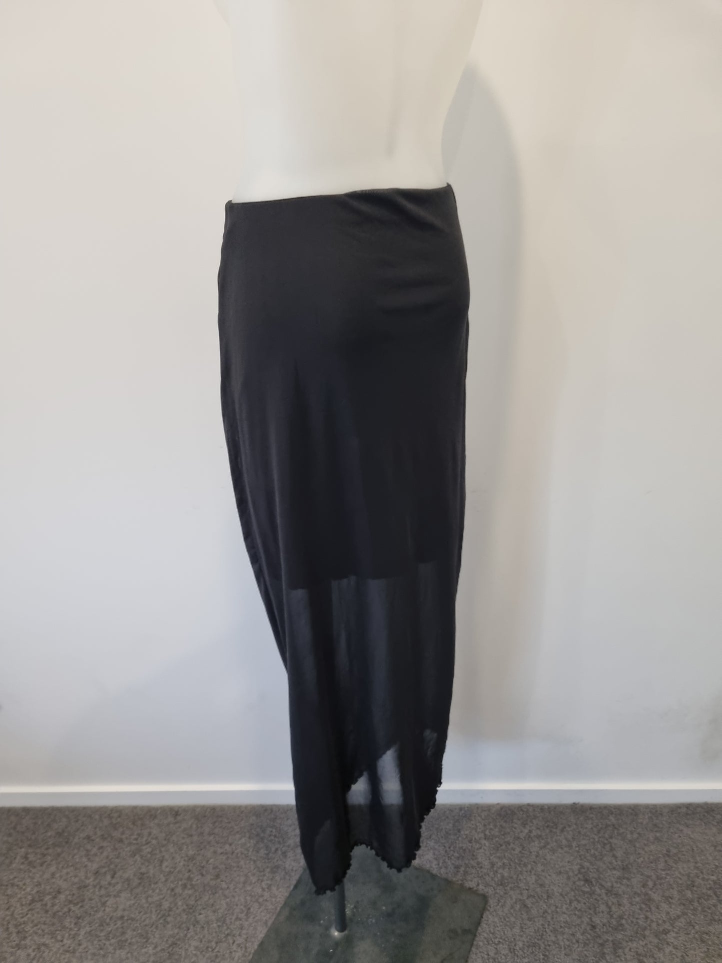 Glassons Maxi skirt - Size M