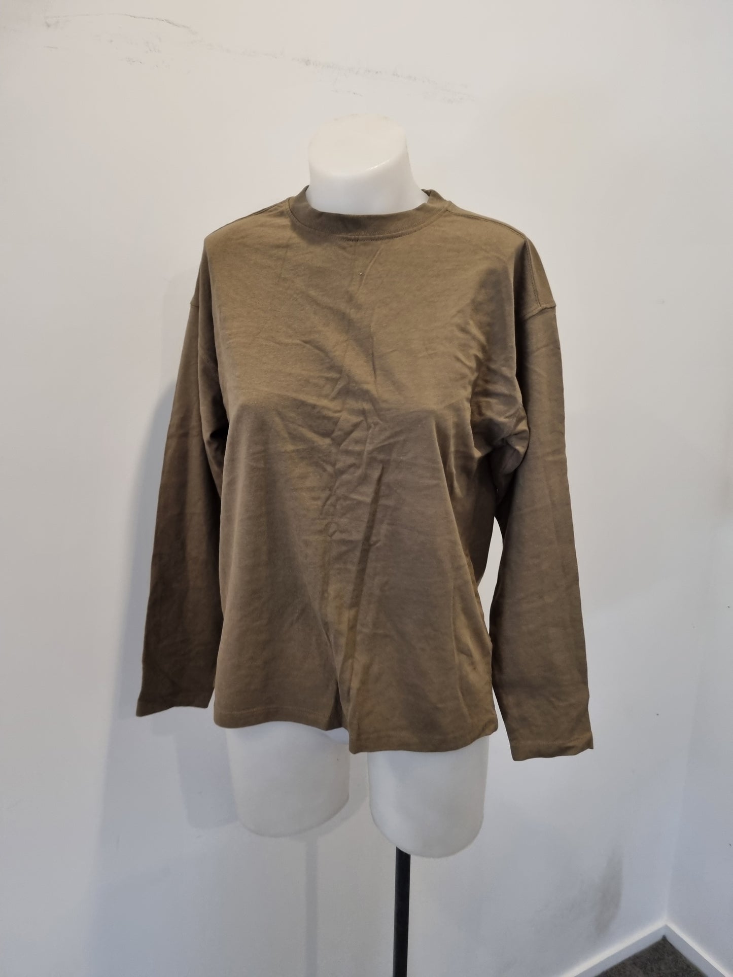 Zara long sleeved t-shirt - Size 12