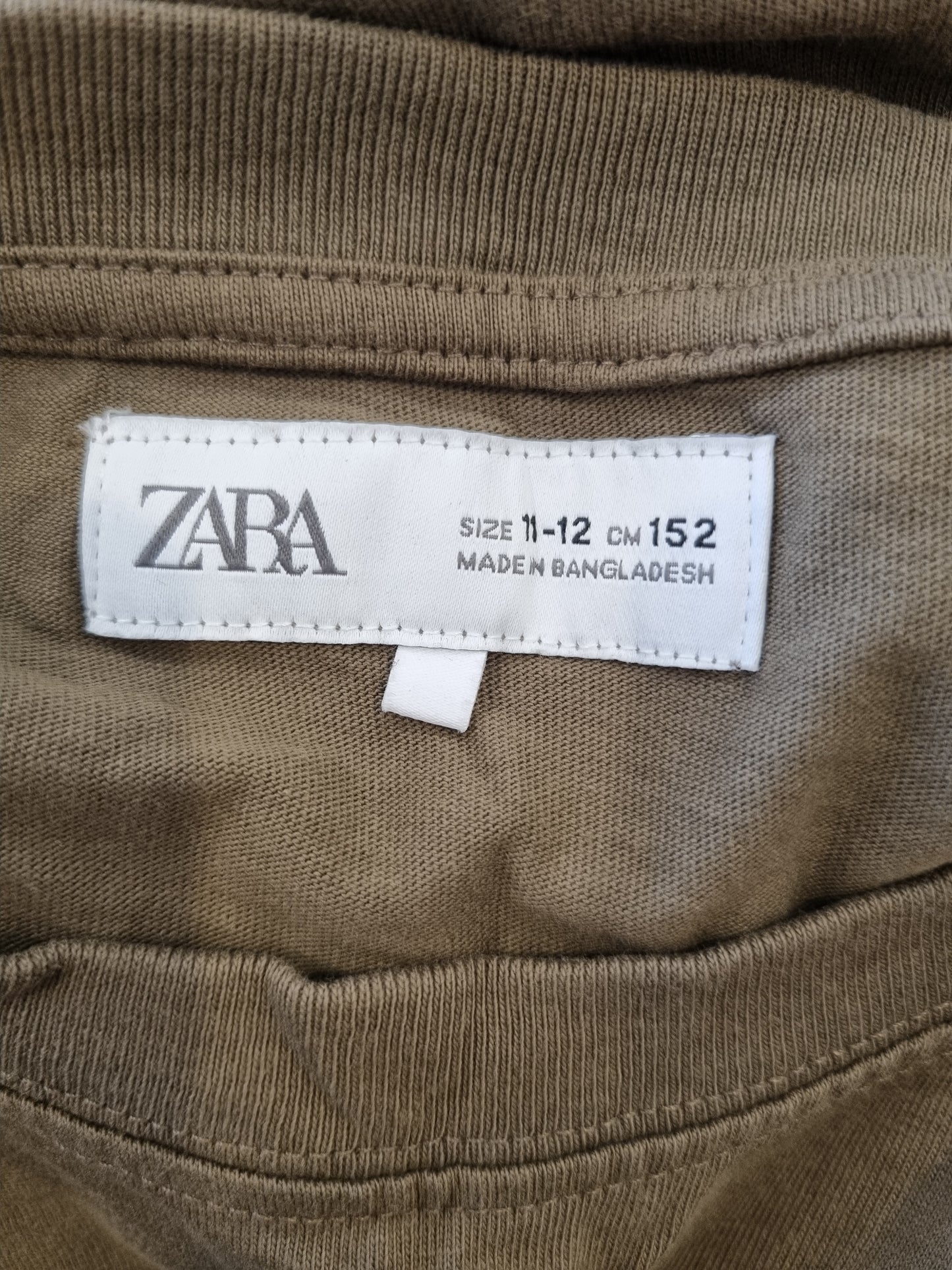 Zara long sleeved t-shirt - Size 12