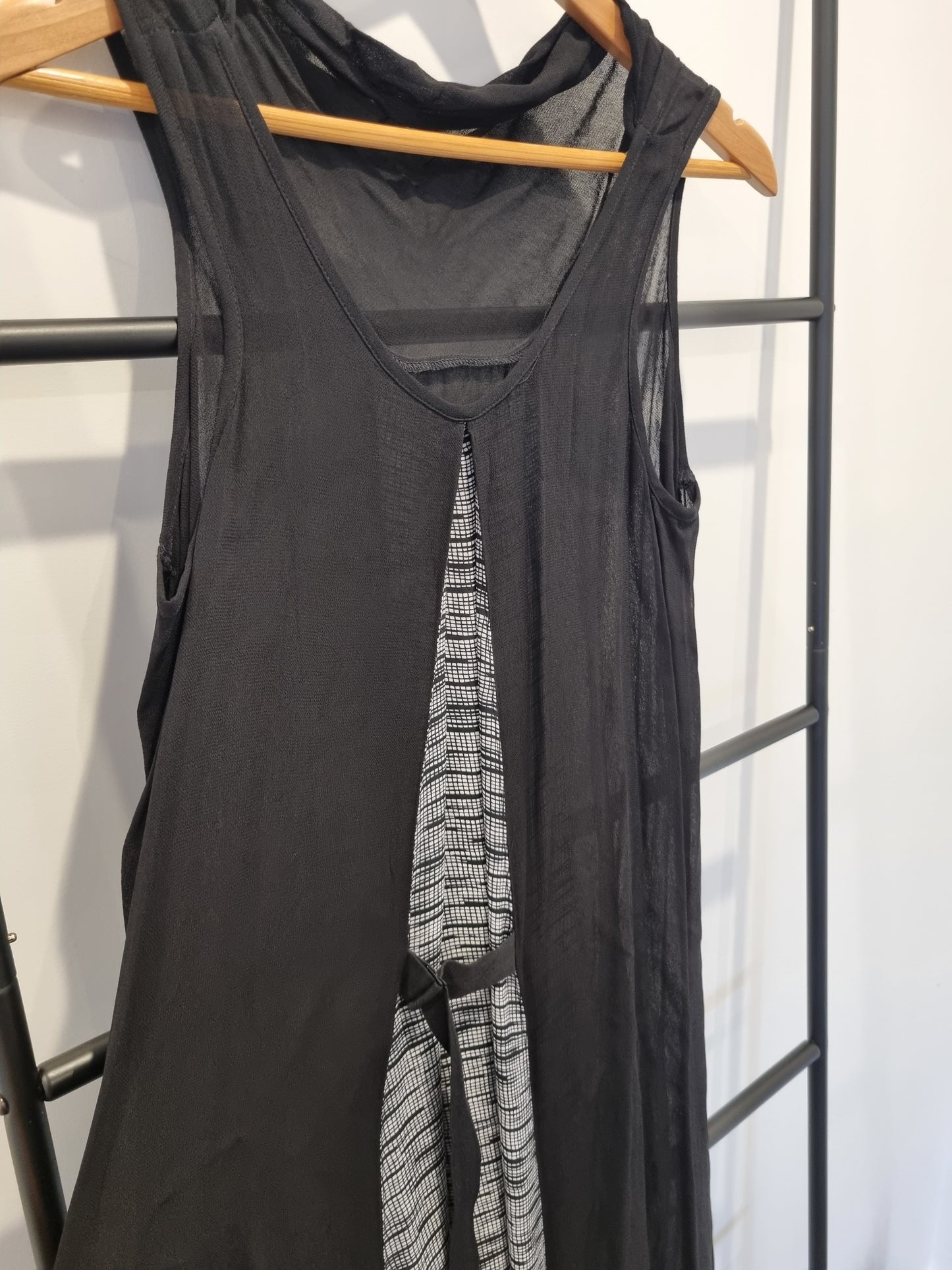 NYNE Dress - Size 10/12