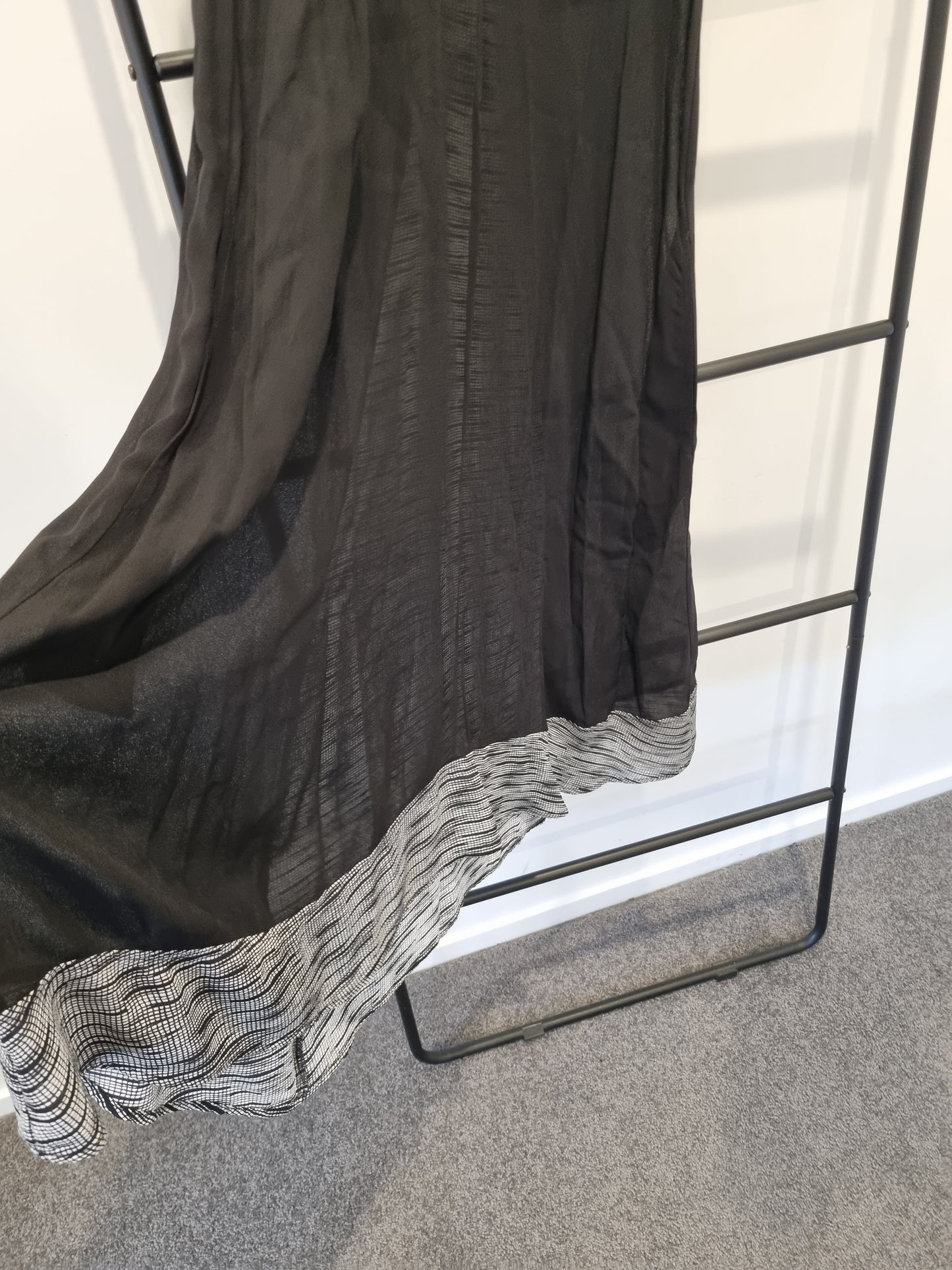 NYNE Dress - Size 10/12