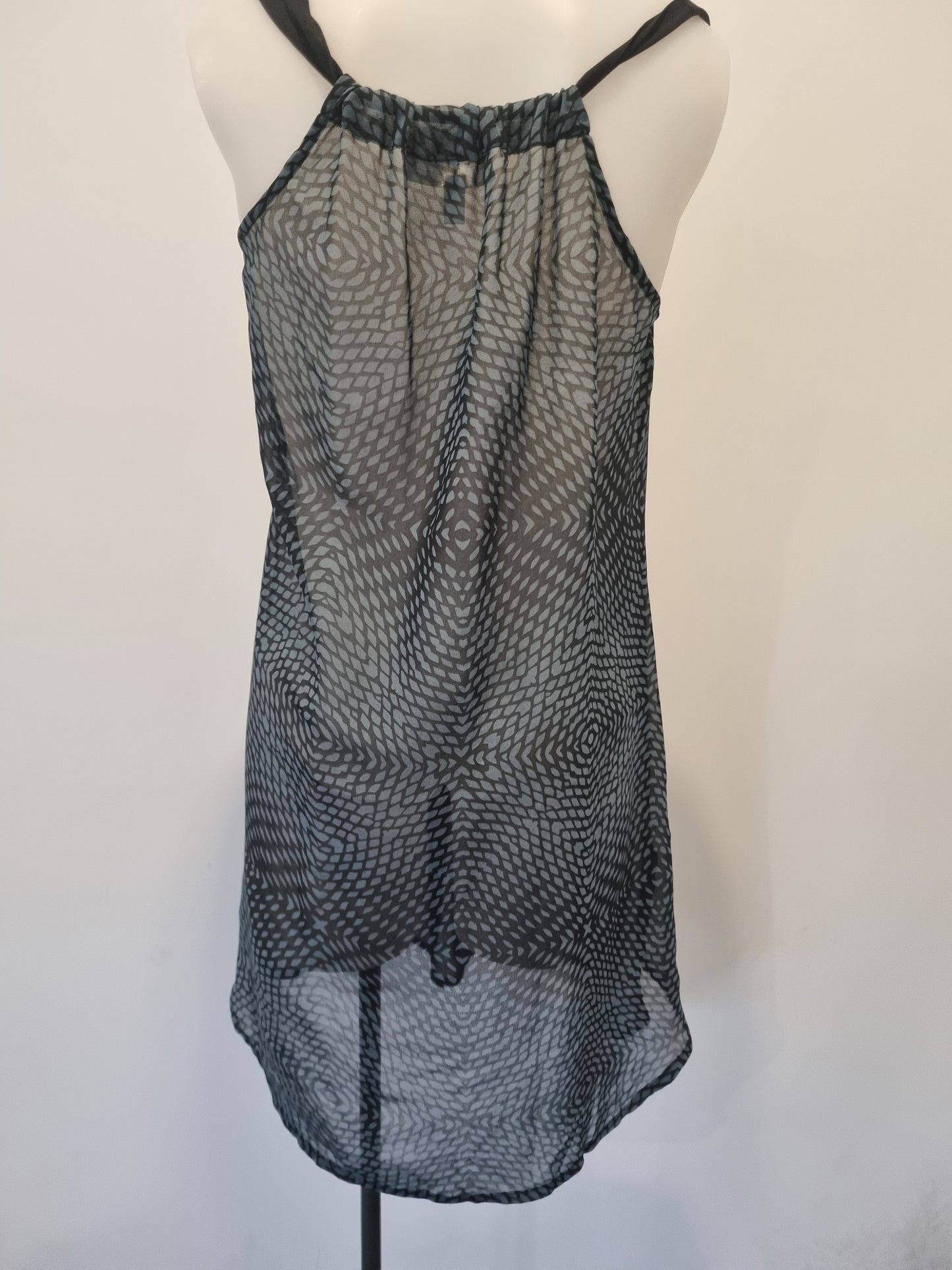 RJC by Kingan Jones Top - Size 8