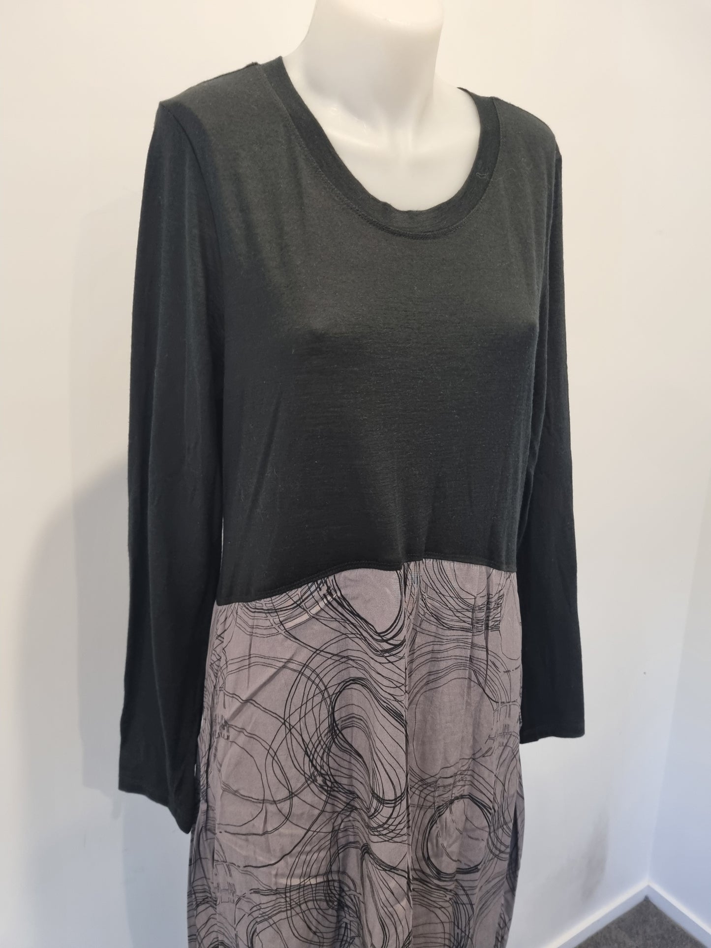 Obi Dress - Size 12