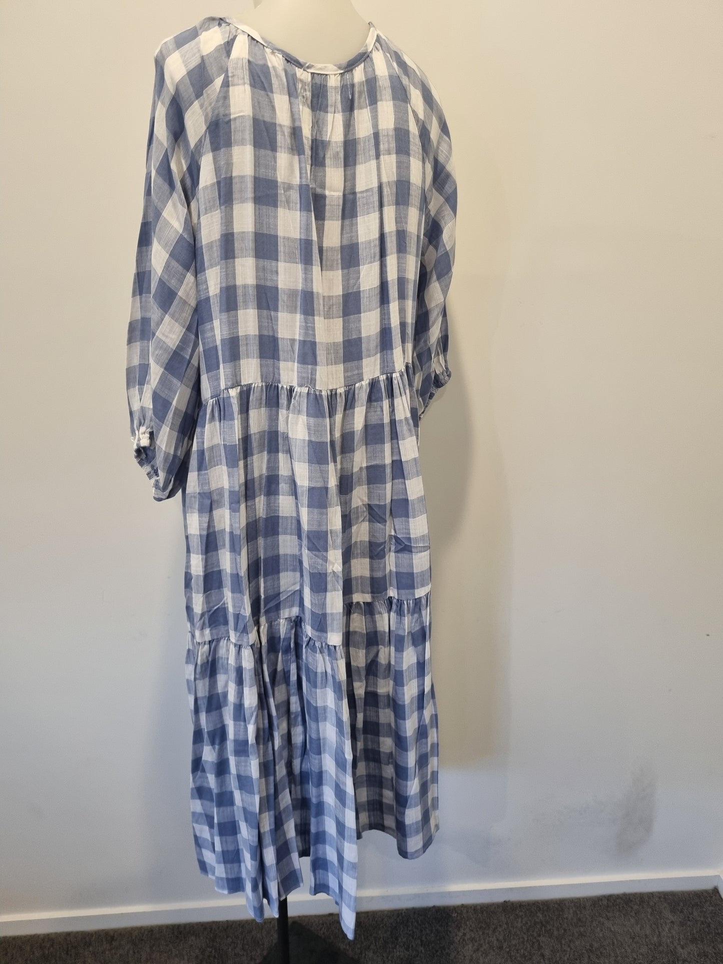 Bee Madison Dress - Size 10 (BNWT)