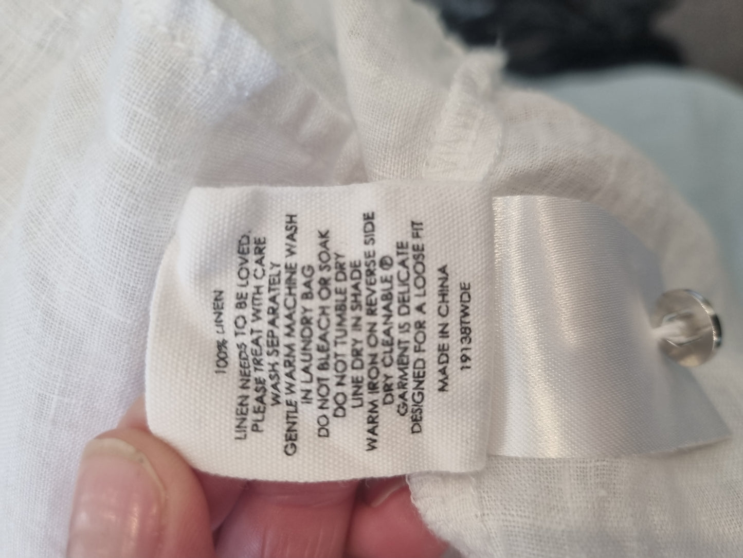 Decjuba Linen Shirt - Size 10