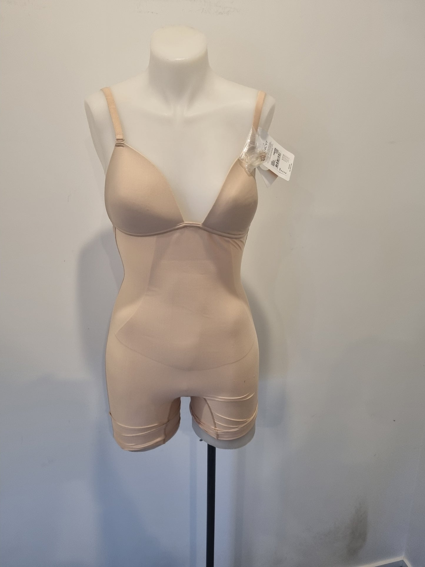 Nancy Ganz Shapewear - 10DD (BNWT)