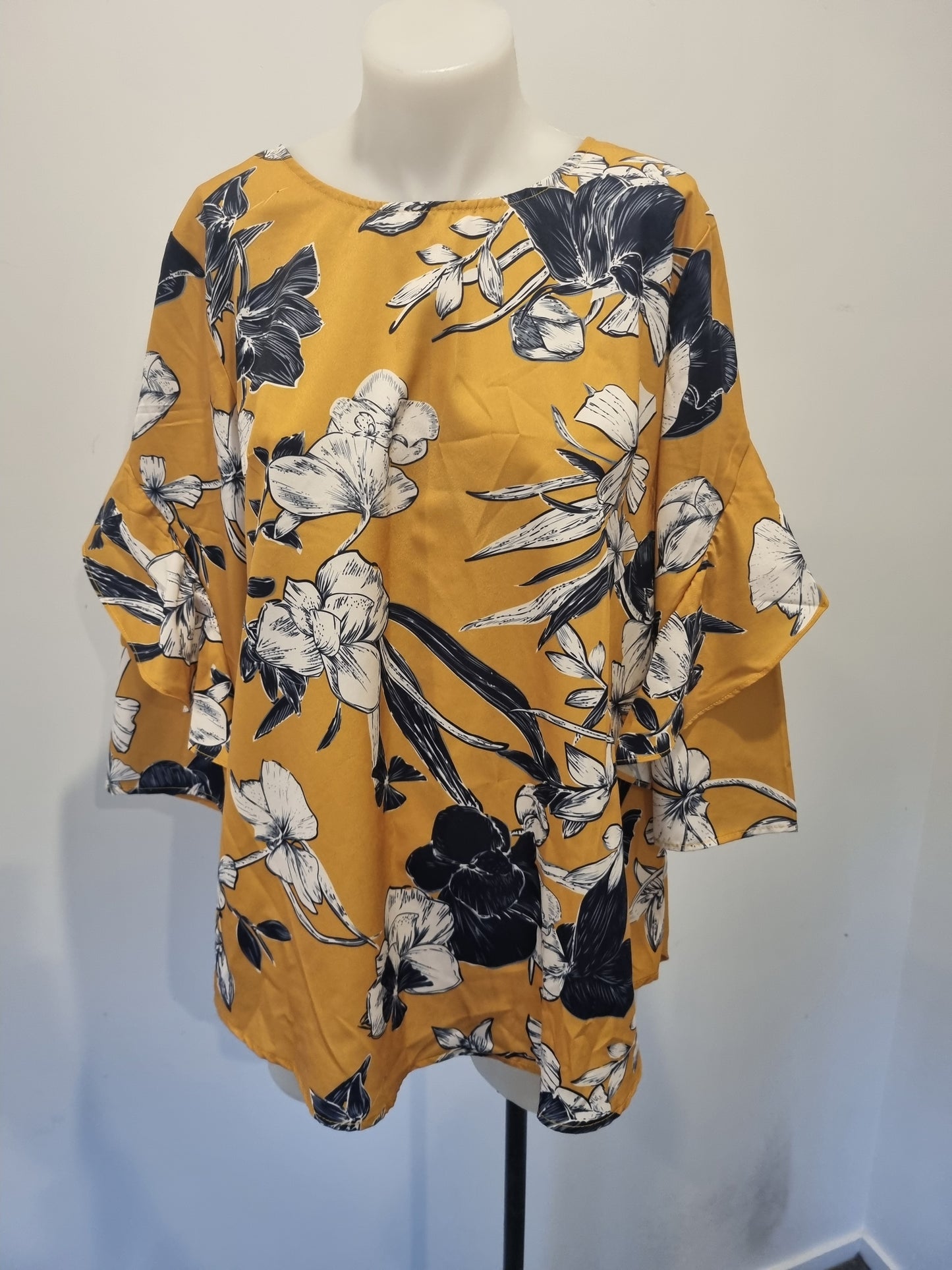 Zafina Top - Size 12
