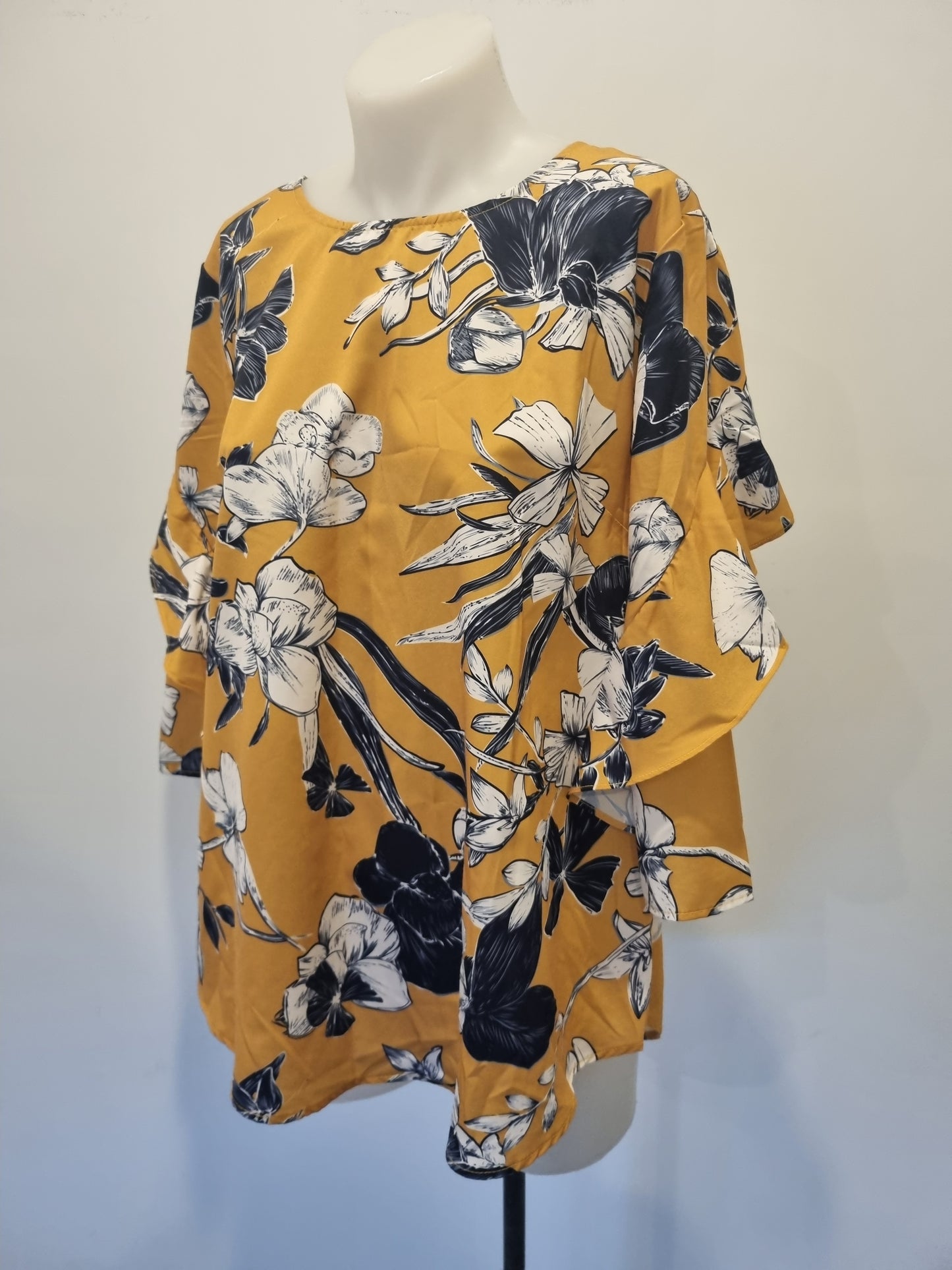 Zafina Top - Size 12