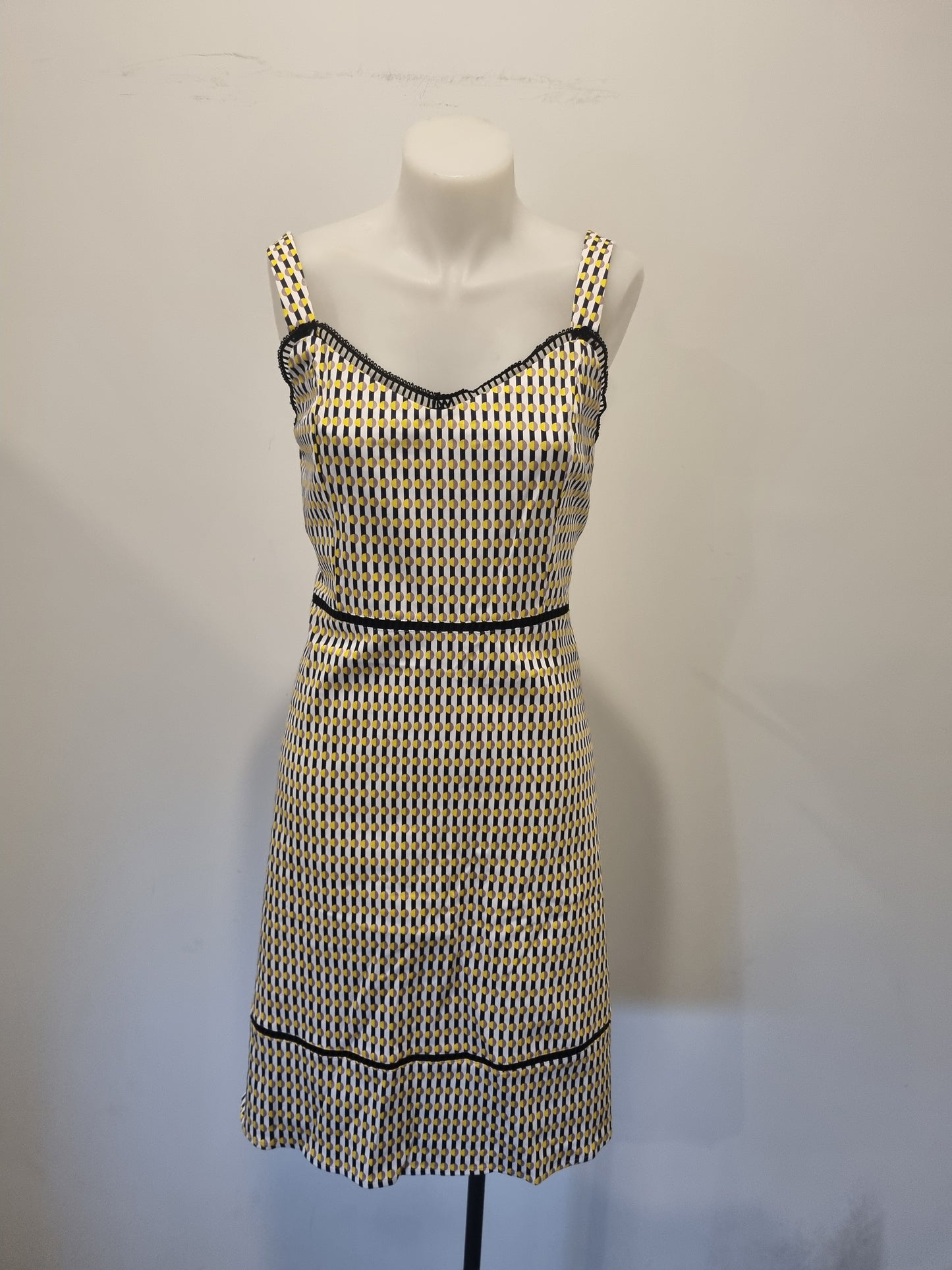 Gabby Isabella Dress - Size M (Size 14)
