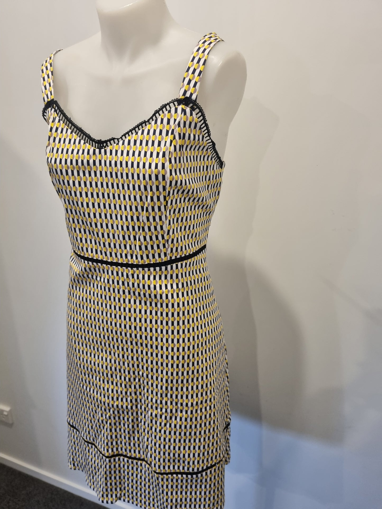Gabby Isabella Dress - Size M (Size 14)